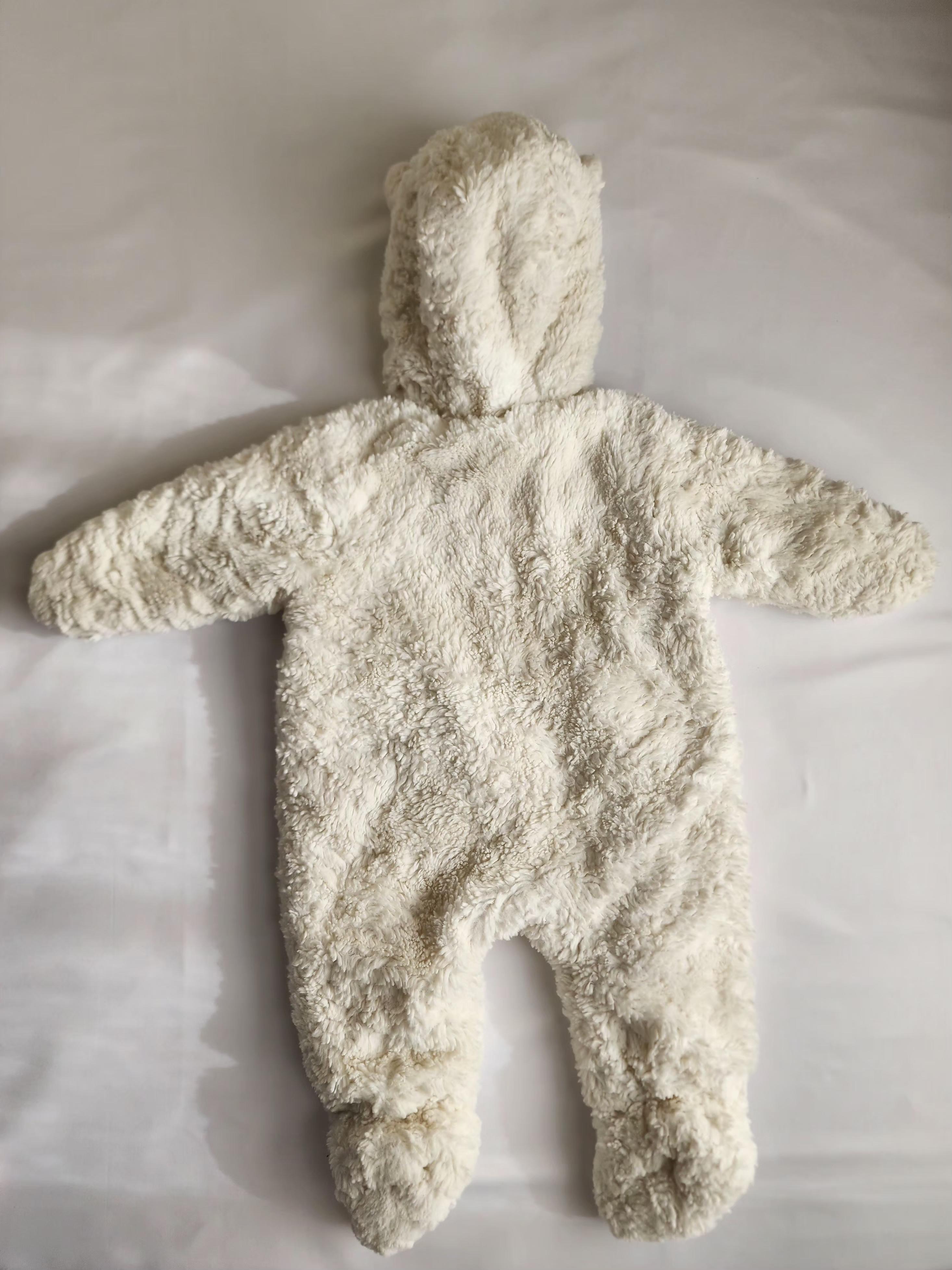 Gigoteuse Disney Baby Winnie l’Ourson – effet moumoute blanc 6-12 mois