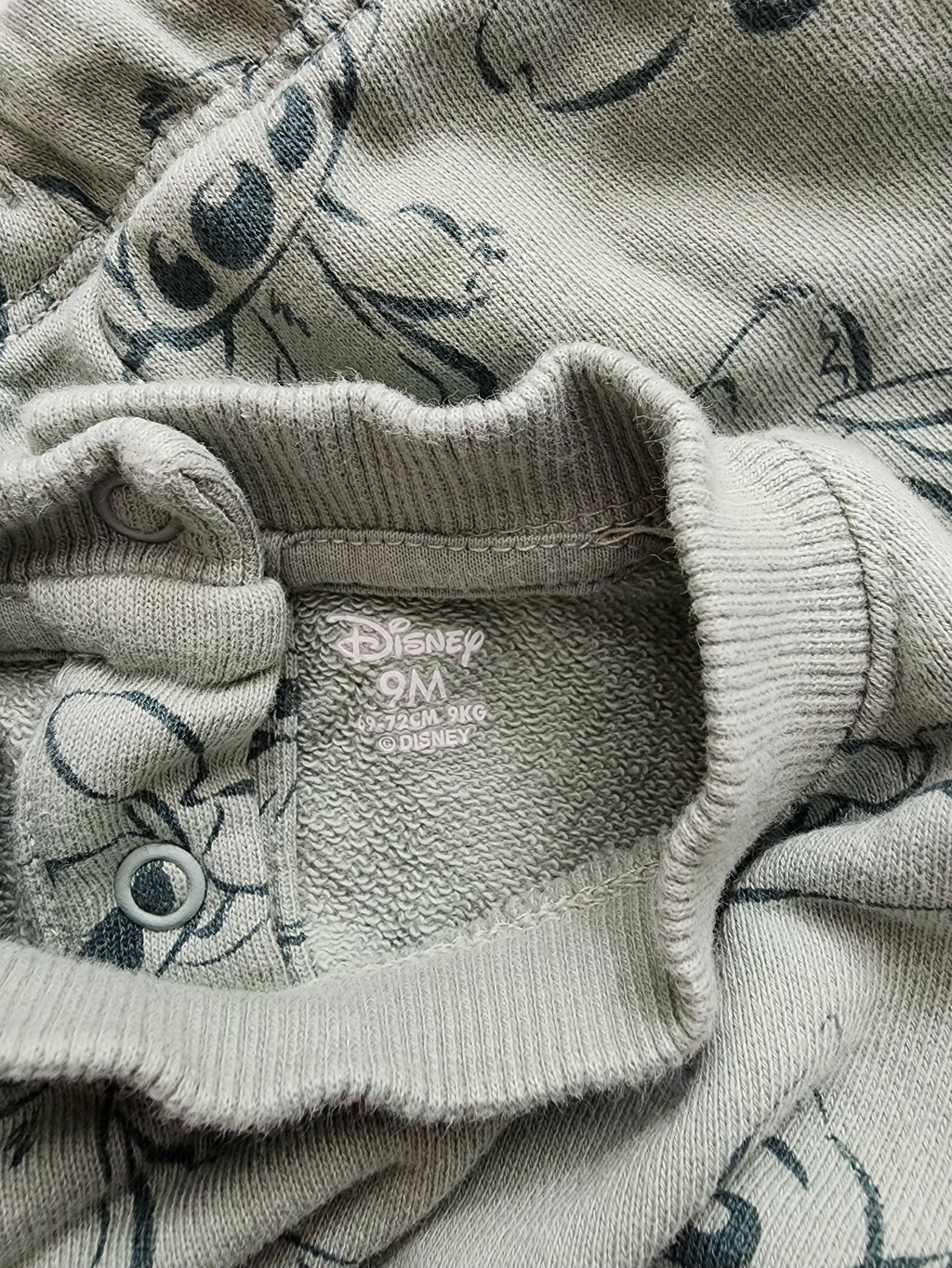 Ensemble Disney baby / Stitch – 9 mois – très bon état