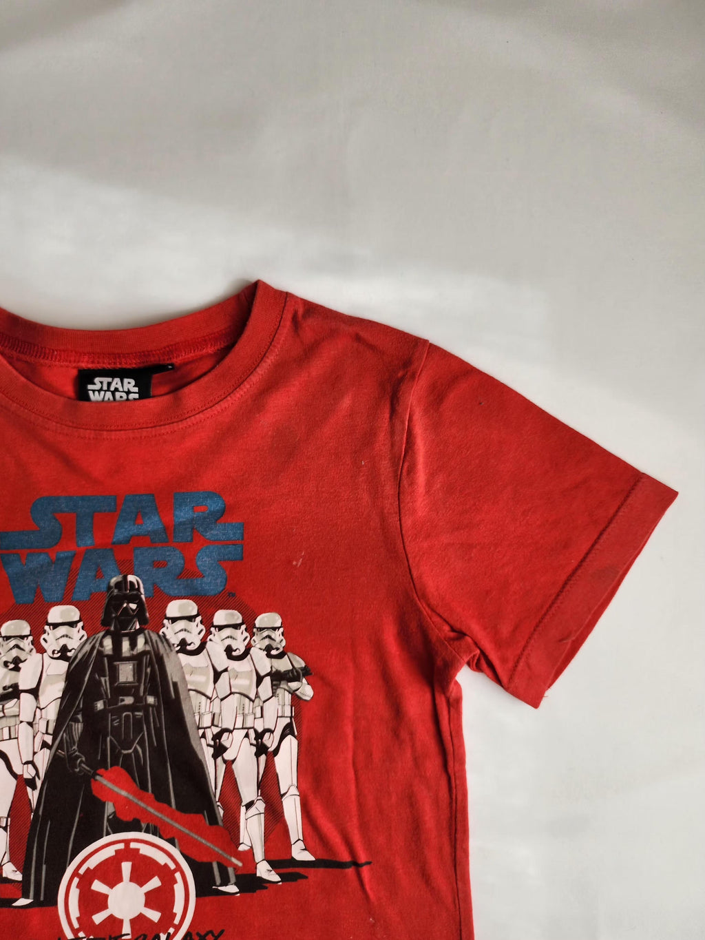 T-shirt Star Wars – 6 ans – bon état