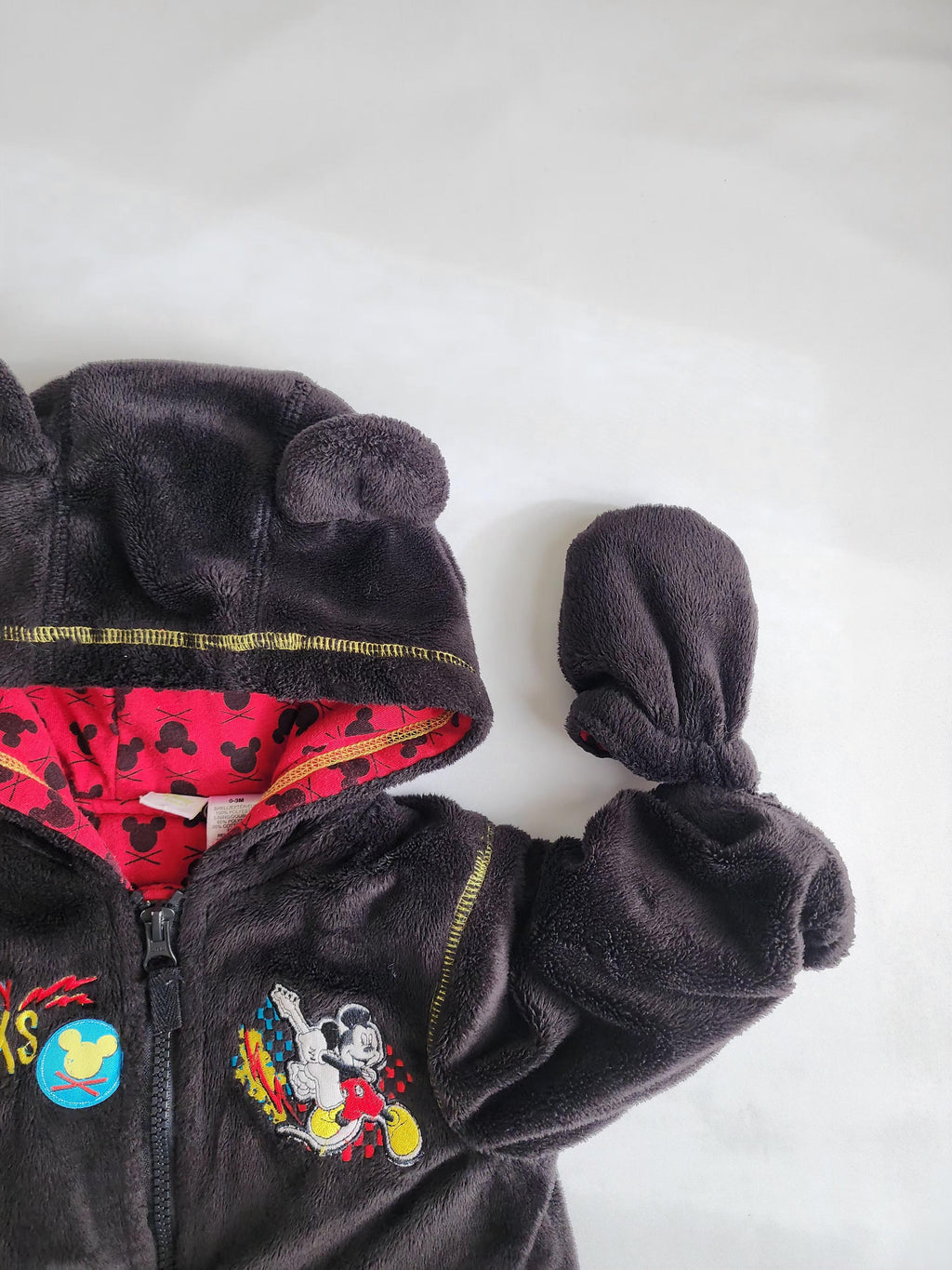 Veste/blouson épais à capuche Mickey Rock – Disney Baby – 0-3 mois – Bon état