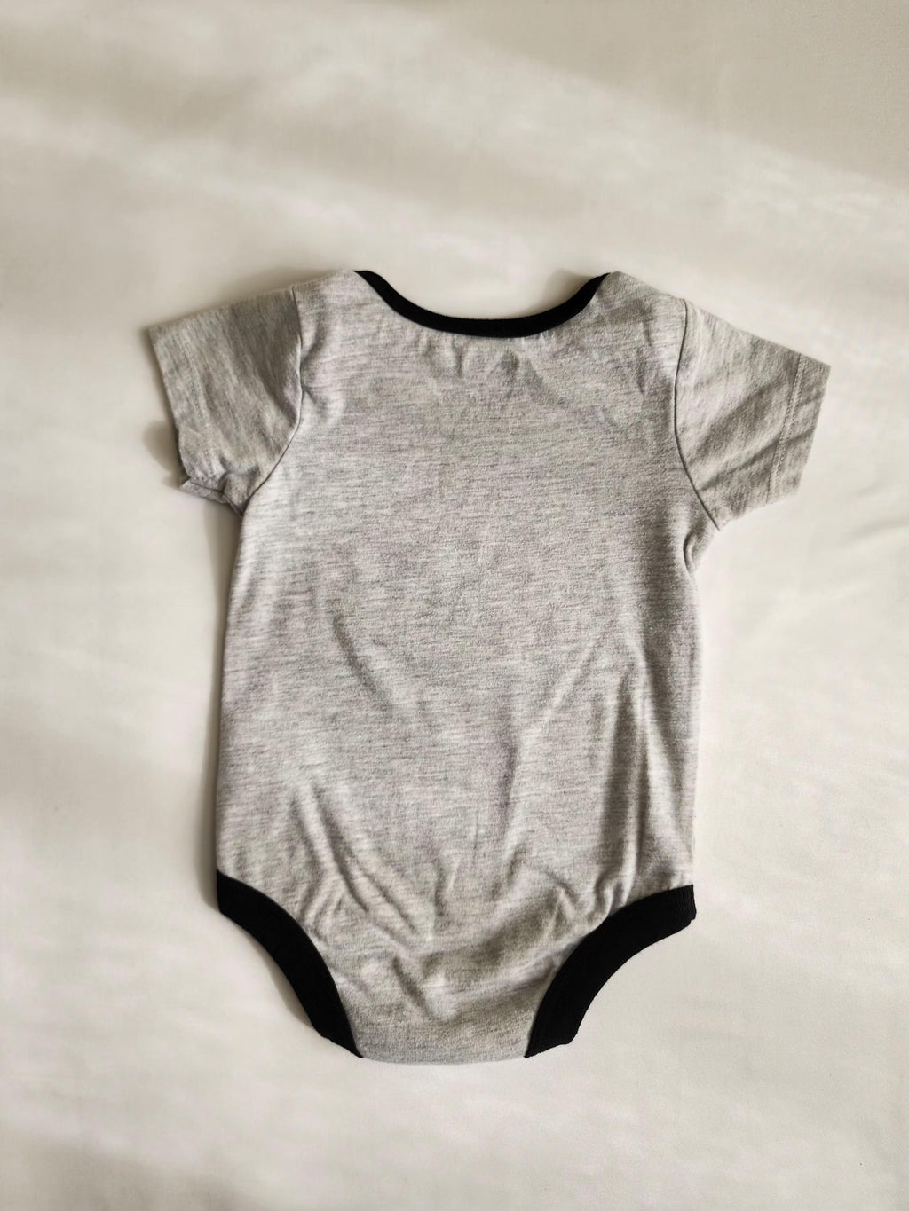 Cache couche Batman – 6-12 mois – Très bon état