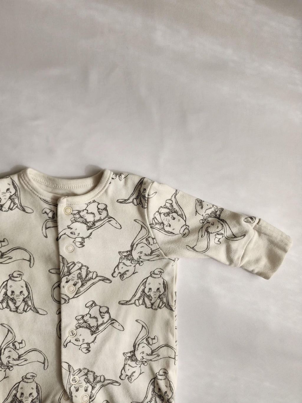 Pyjama Primark x Disney Baby – 0-3 mois – Très bon état