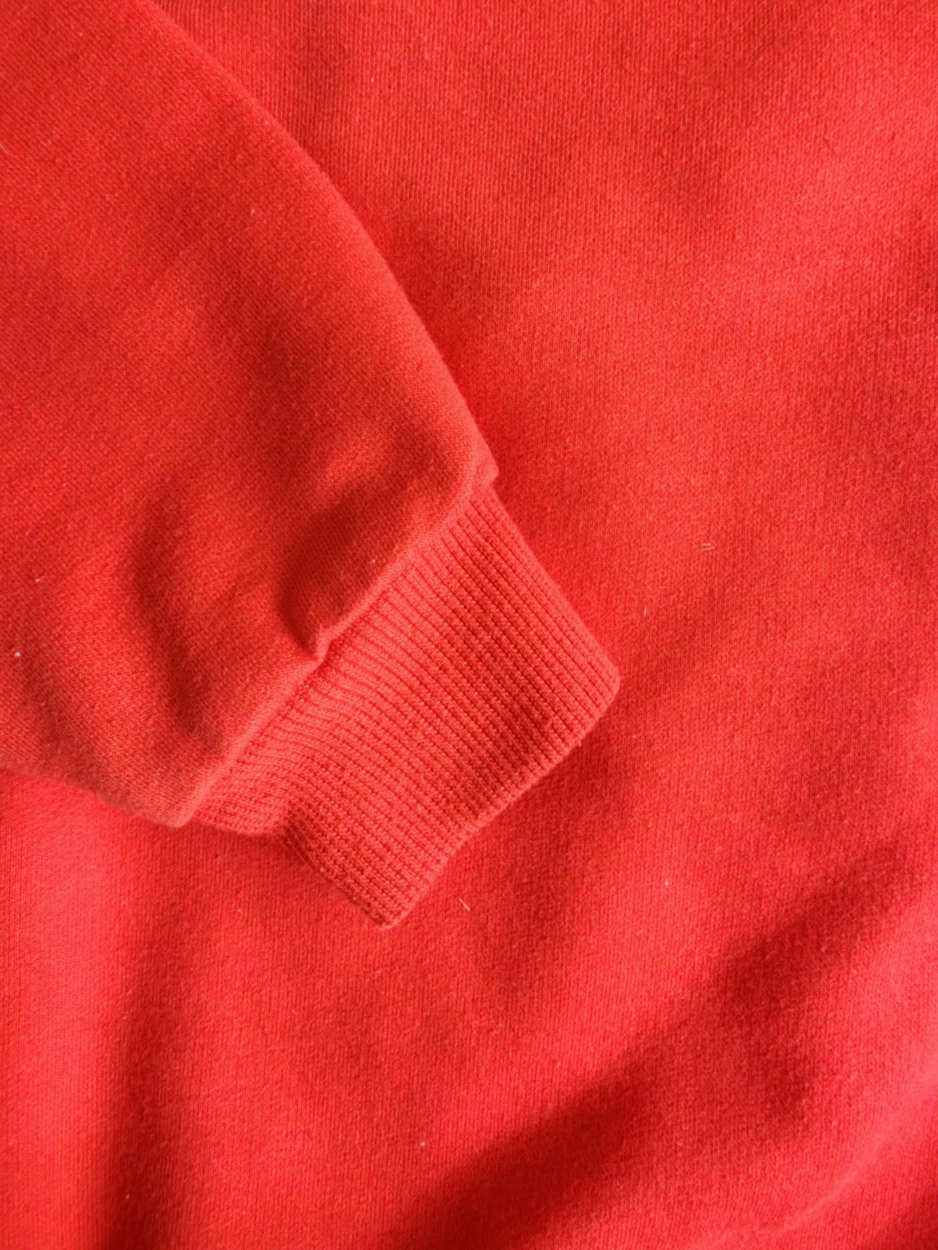 Pull Disney Minnie – rouge – 5 ans – Bon état