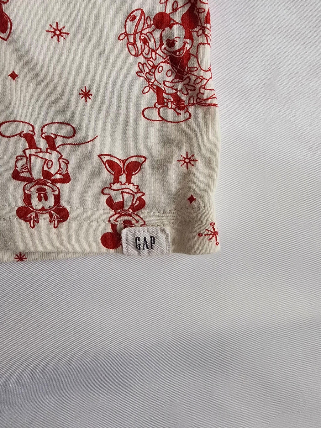 Pull blanc Baby Gap x Disney – Coton bio – 5 ans – Très bon état