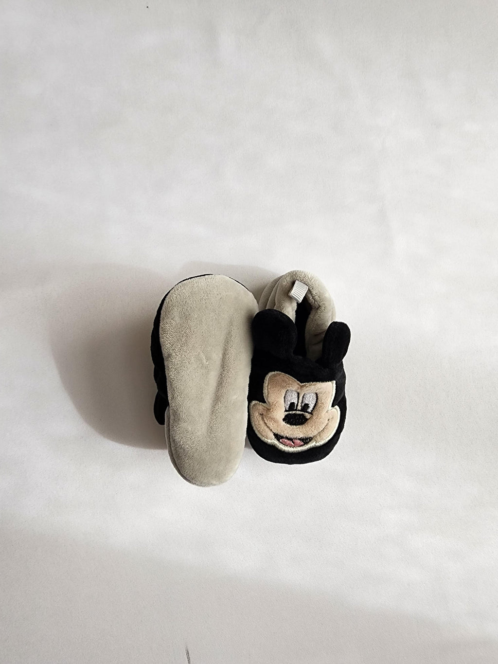 Chaussons bébé Disney baby x Mickey – 11 cm (taille 6-9mois)
