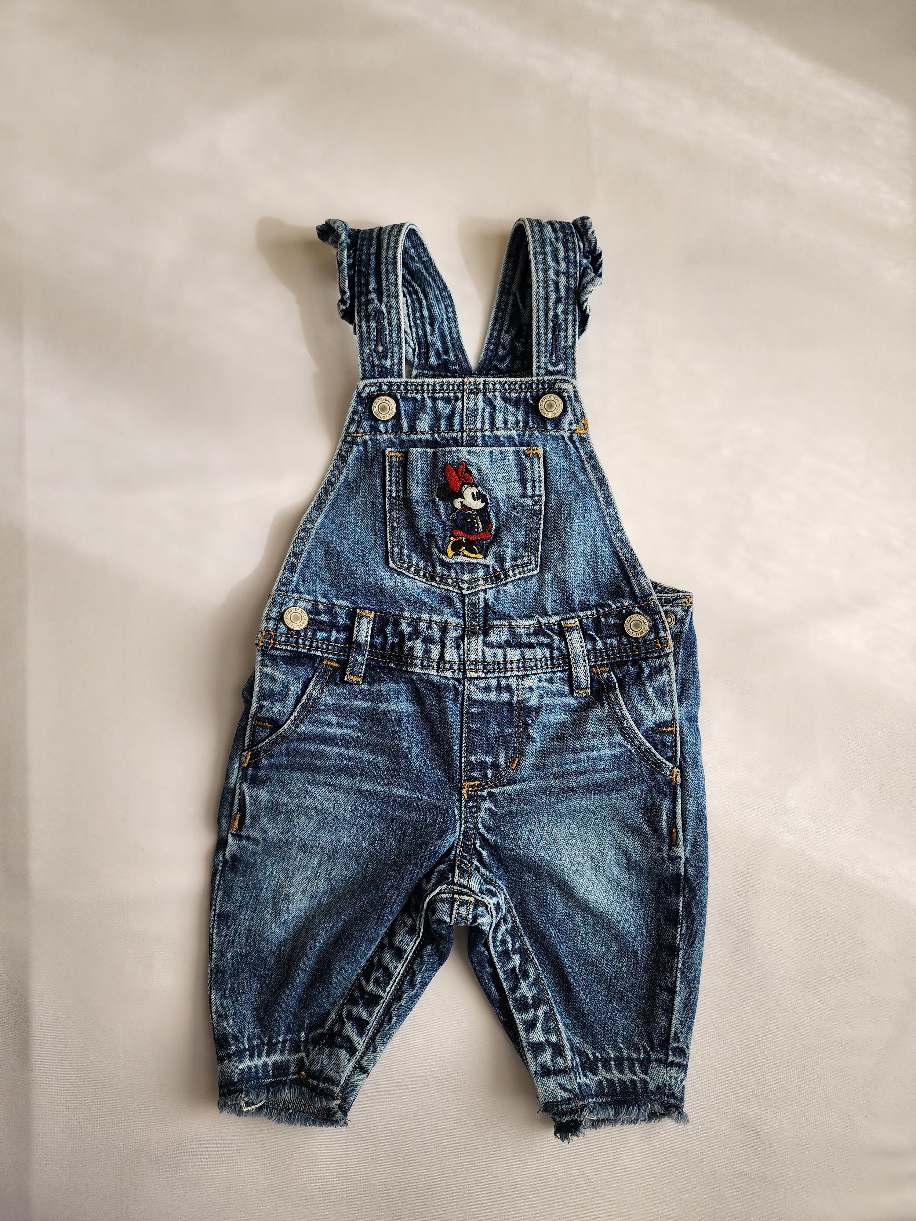 Salopette en denim Baby GAP x Minnie – 6-12 mois – très bon état