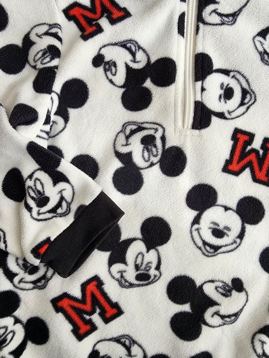 Polaire Mickey – 4 ans – très bon état
