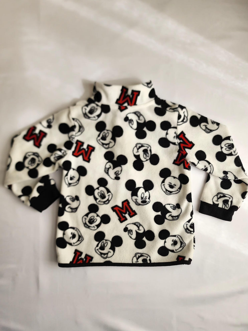 Polaire Mickey – 4 ans – très bon état