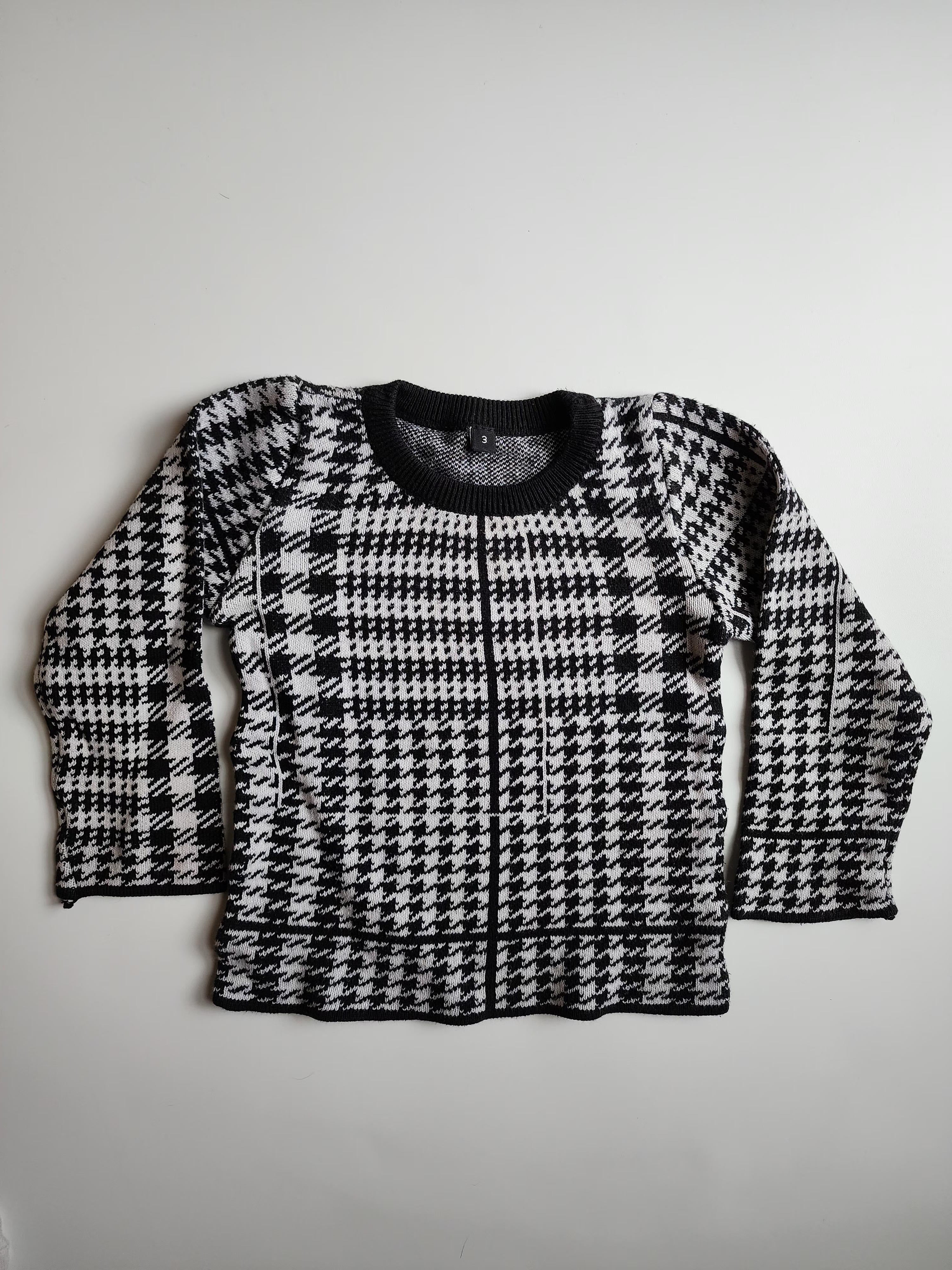Pull motif pied-de-poule – 3 ans – Très bon état