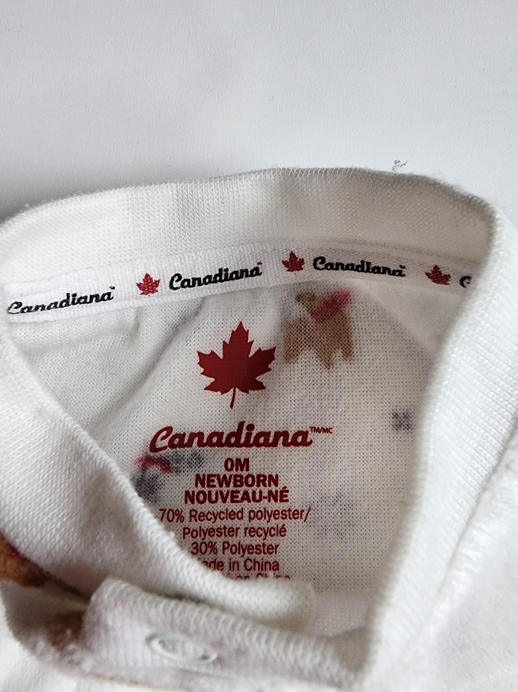 Pyjama velours Canadiana – Nouveau-né (0 mois) – Blanc tout doux – Très bon état