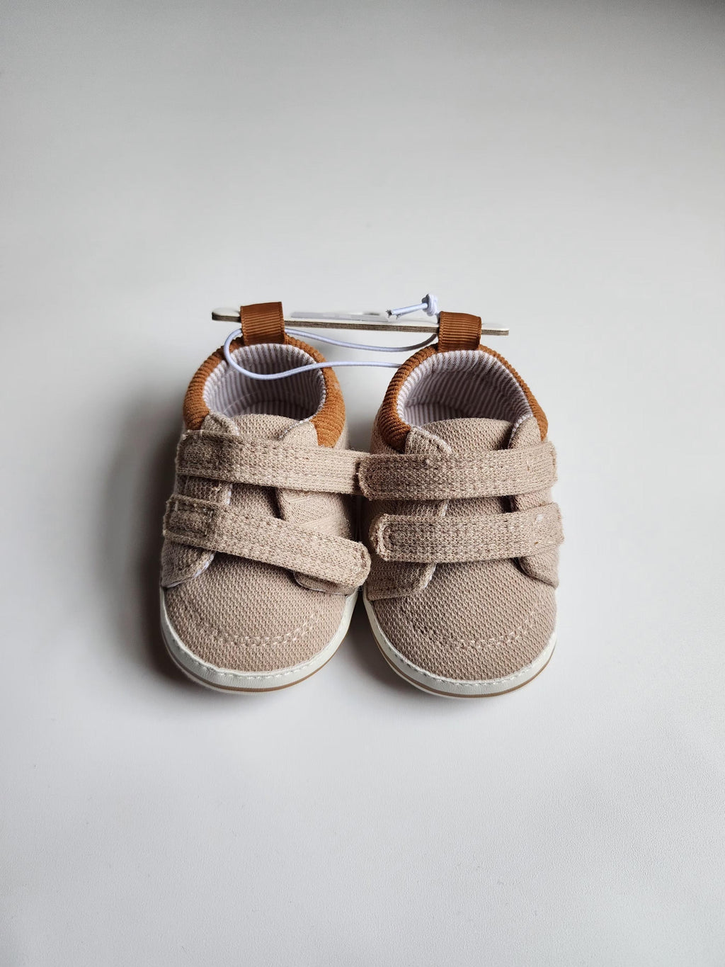 Chaussures Okaïbi – 1-6 mois – Neuves avec étiquette