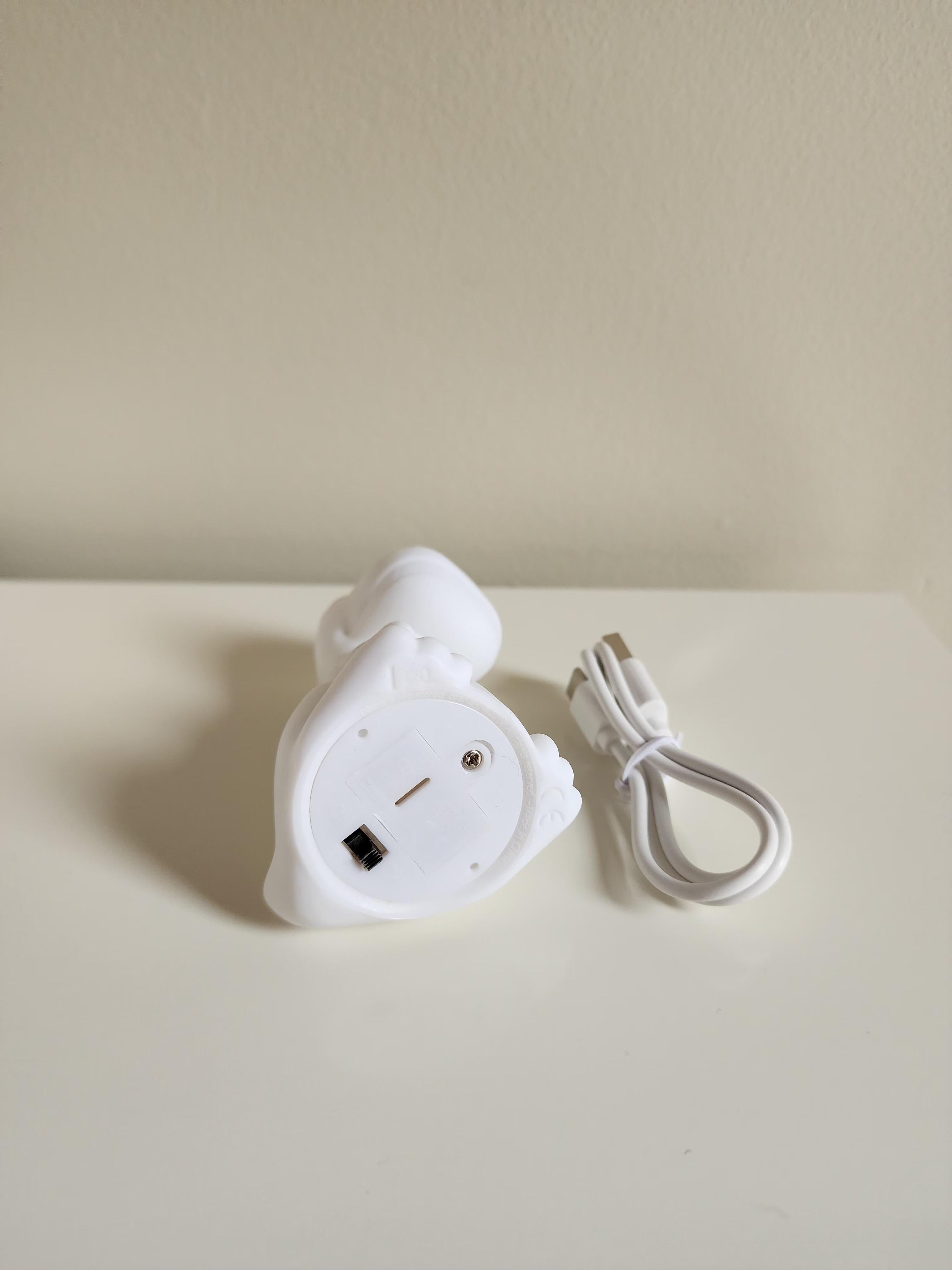 Mini veilleuse dinosaure – Très bon état – Avec pile