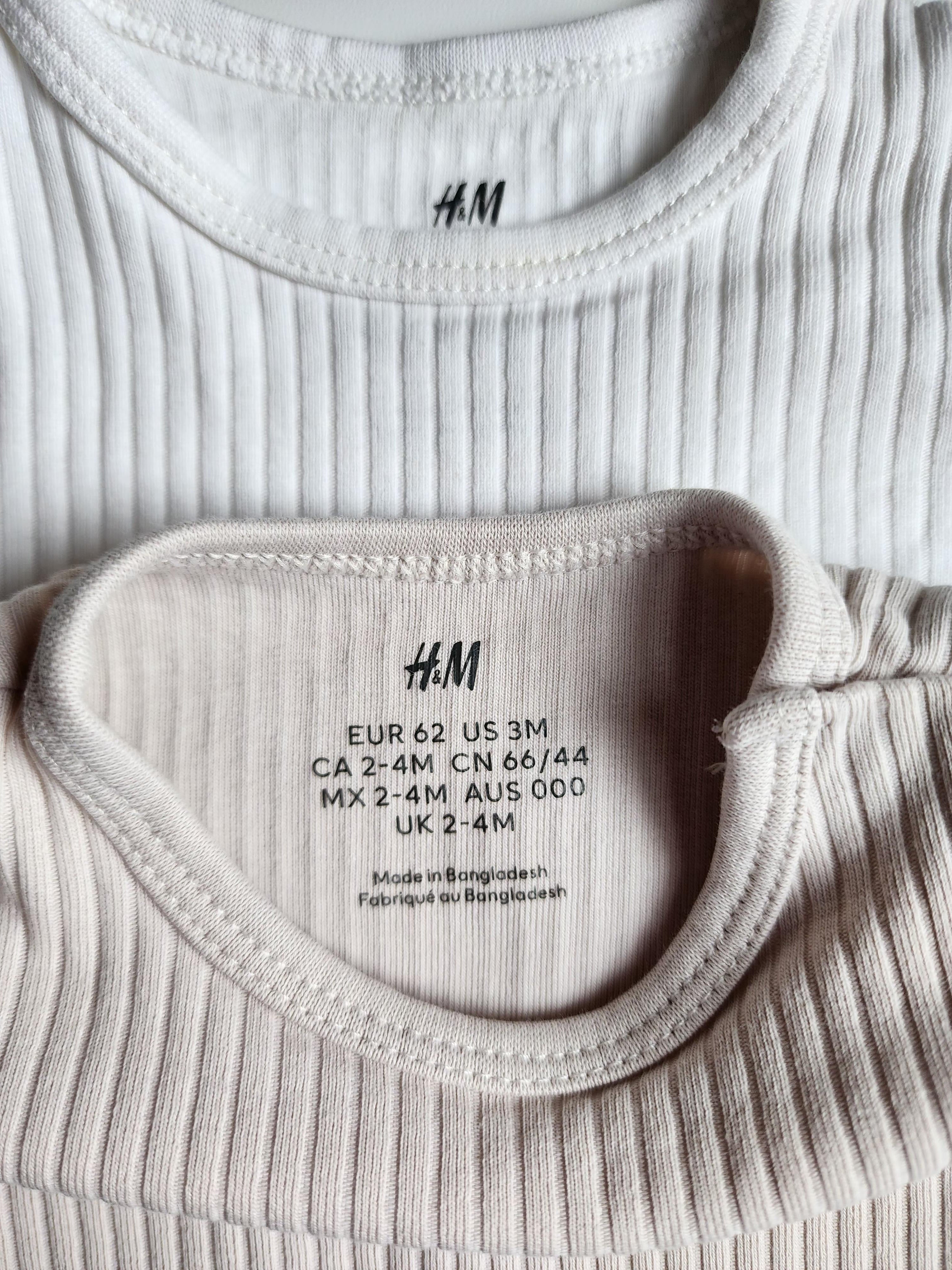 Lot de 2 bodies H&M – 2-4 mois – Blanc & beige – Manches longues – Très bon état