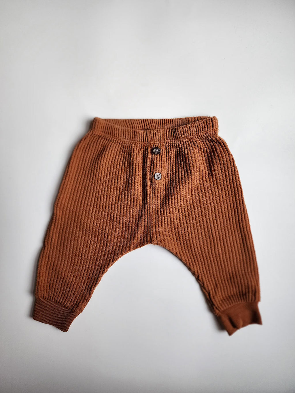 Pantalon Old Navy – 6-12 mois – Camel effet sarouel – Bon état