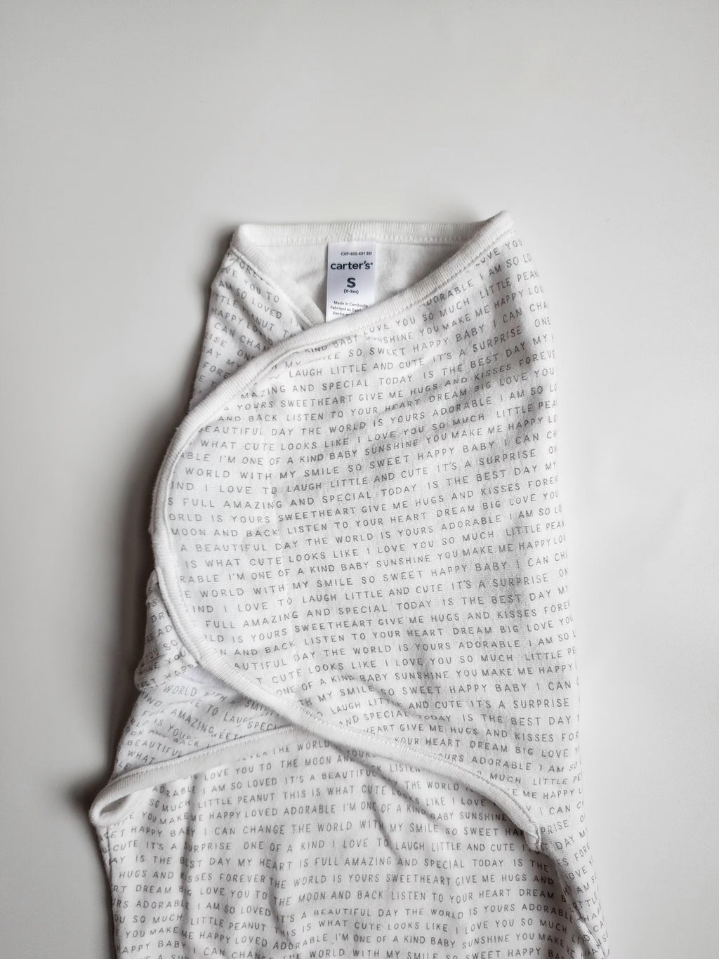 Gigoteuse d’emmaillotage Carters – 0-3 mois – Très bon état