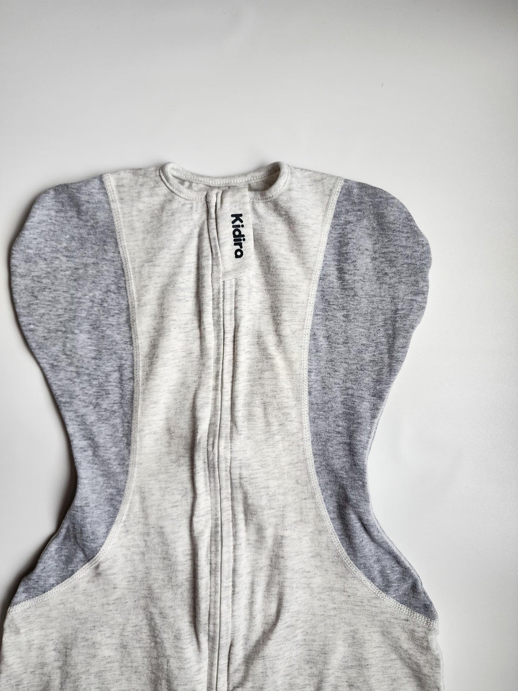 KIDIRA Emmaillotage – 0-3 mois 2,3 à 5,9 kg – comme neuve