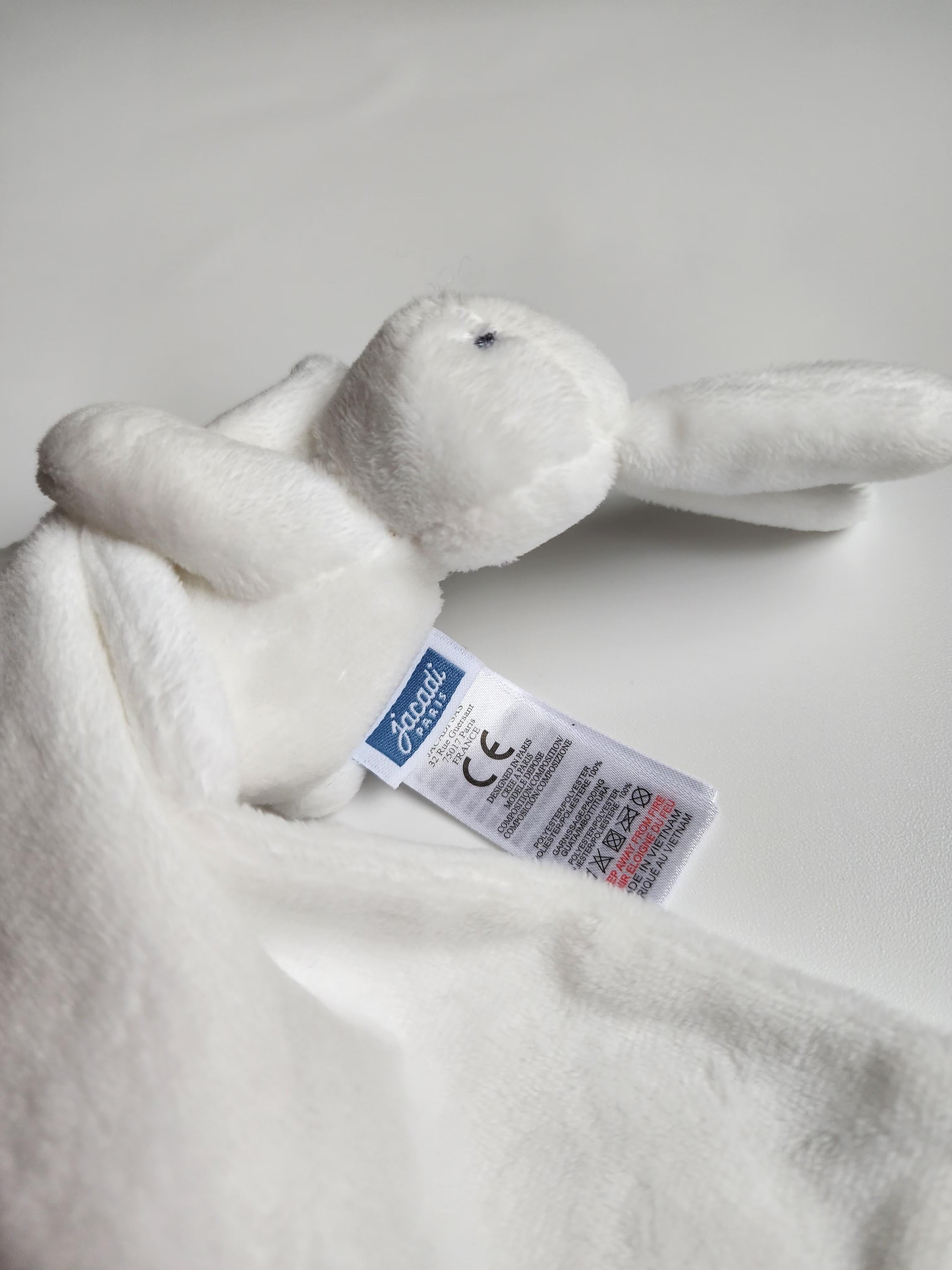 Doudou Jacadi – Blanc – Très bon état