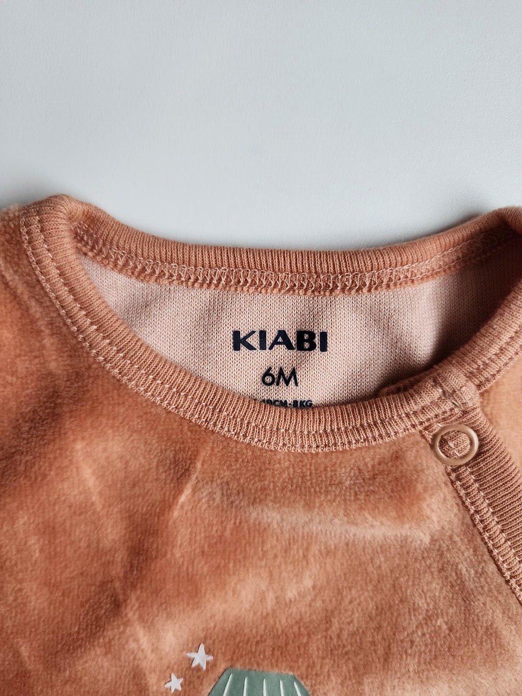 Pyjama effet velours – Kiabi – 6 mois – Comme neuf