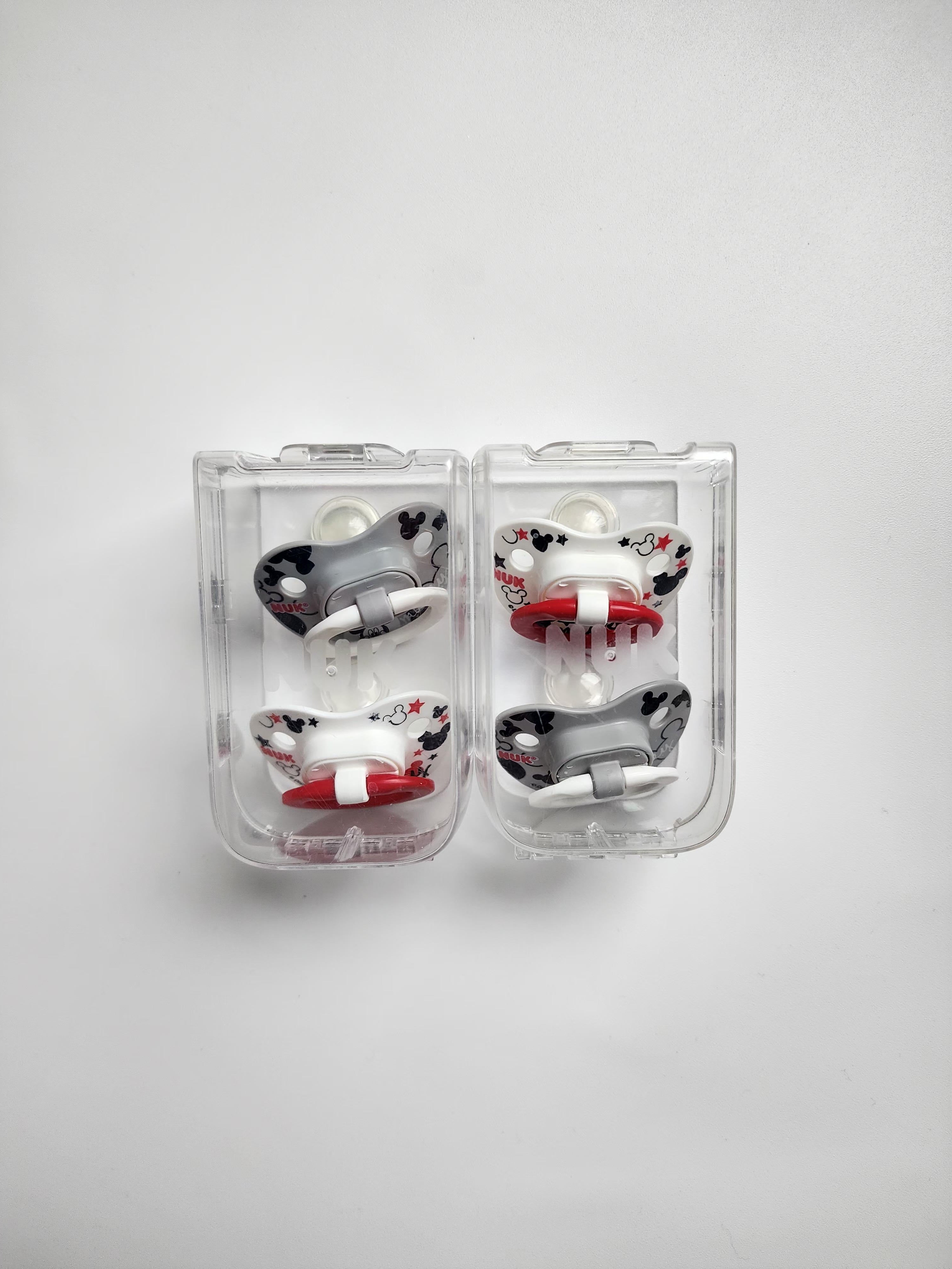 Lot de 4 tétines NUK – Disney Mickey – 0-6 mois – Neuve