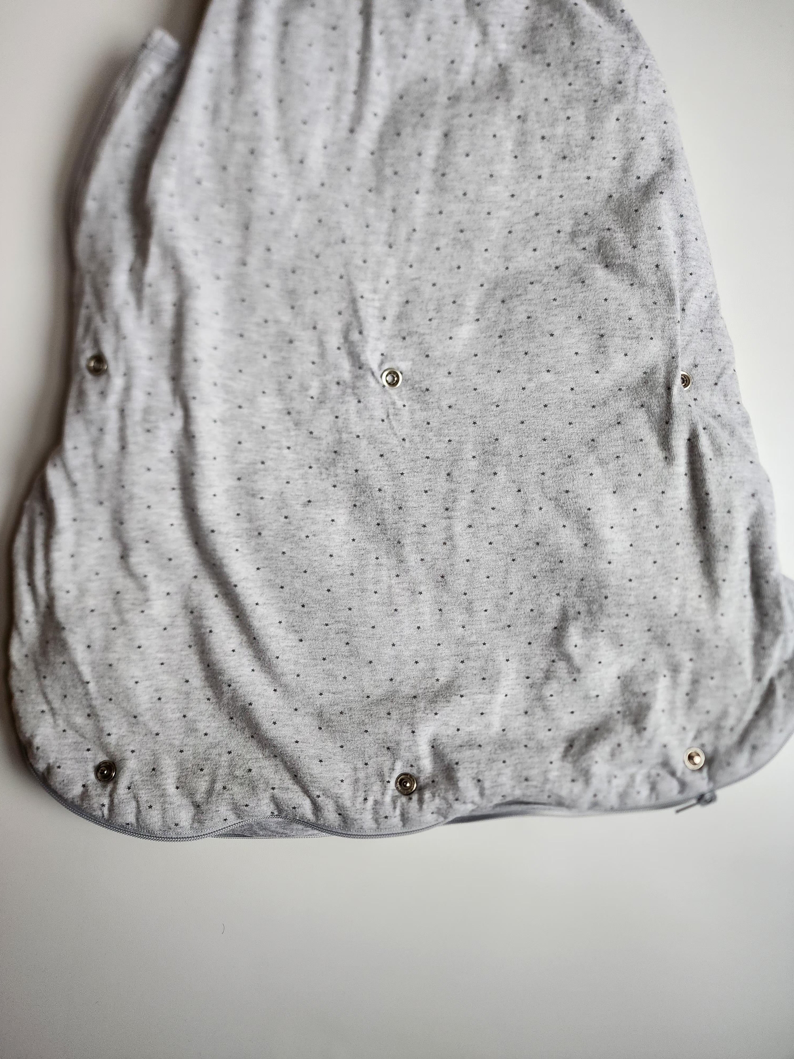 Gigoteuse Kiabi TOG 2-3 – 0-6 mois réglable – Trés bon état