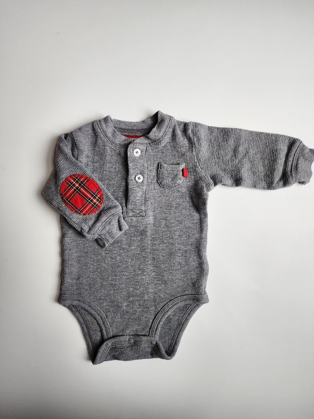 Body manches longues Carter's  – 3 mois – bon état