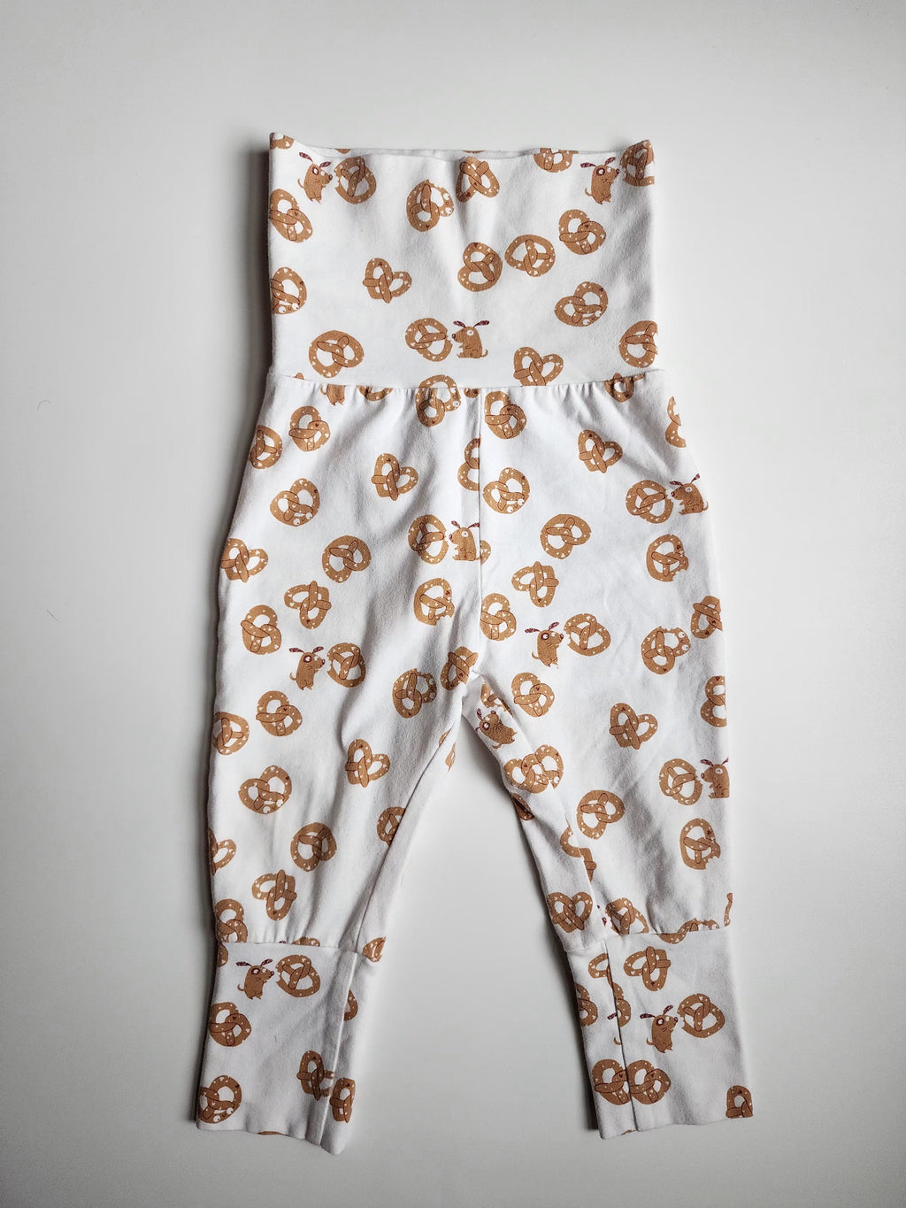 Pyjama 2 pièces bébé Sourismini – 18–24 mois – Très bon état