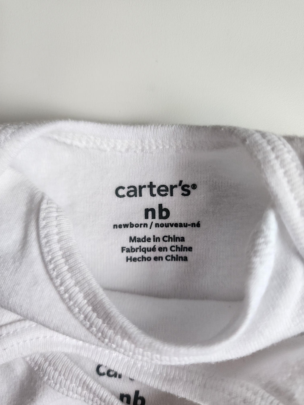 Lot de 3 bodies manches longue Carter's – Naissance – Très bon état
