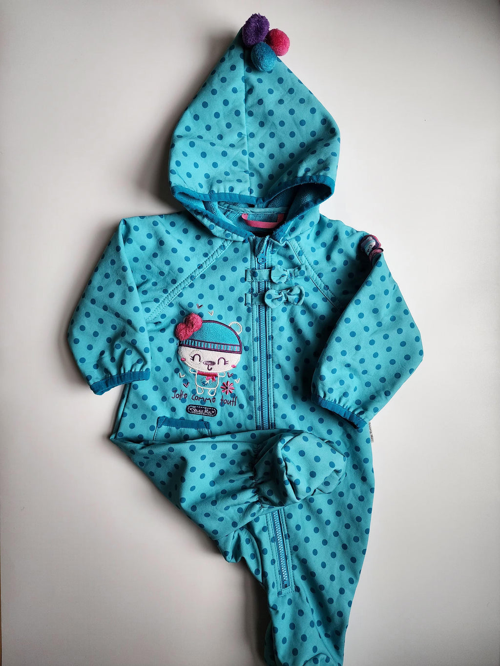 Combinaison coupe-vent Sourismini – 3–6 mois – Intérieur polaire léger – bon état