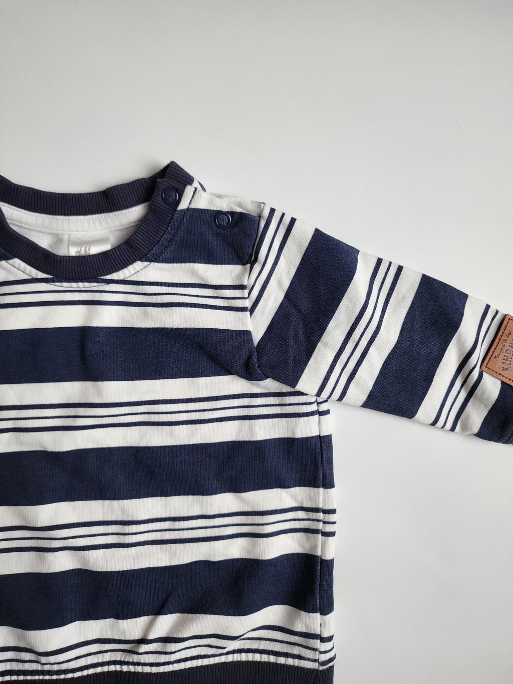 Pull H&M – 4–6 mois – Très bon état