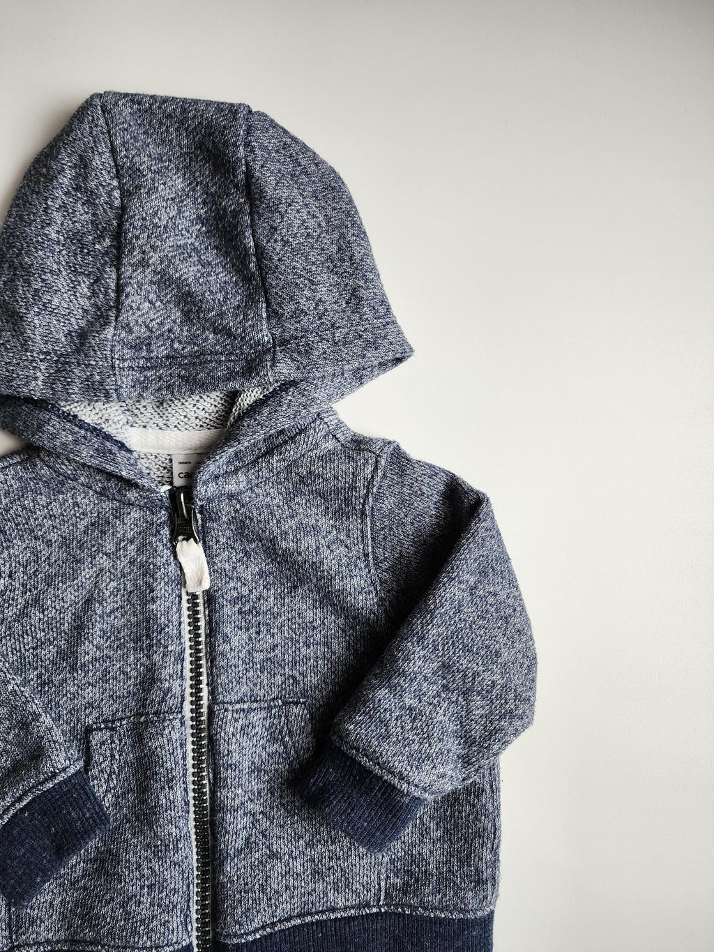 Veste à capuche Carter’s – 3 mois – Bon état