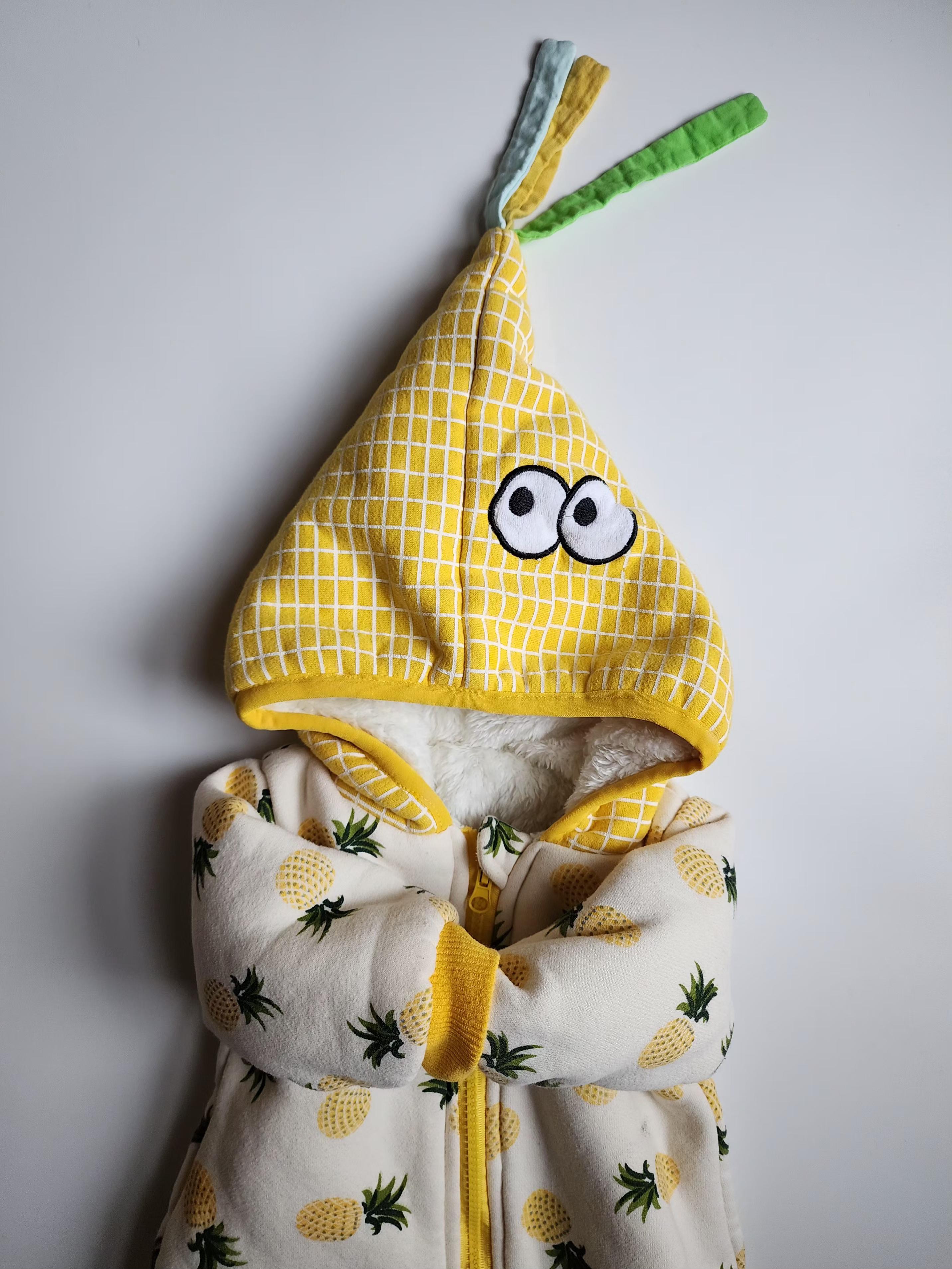 Combinaison polaire Ananas – Taille 66 (3 mois) – Très bon état