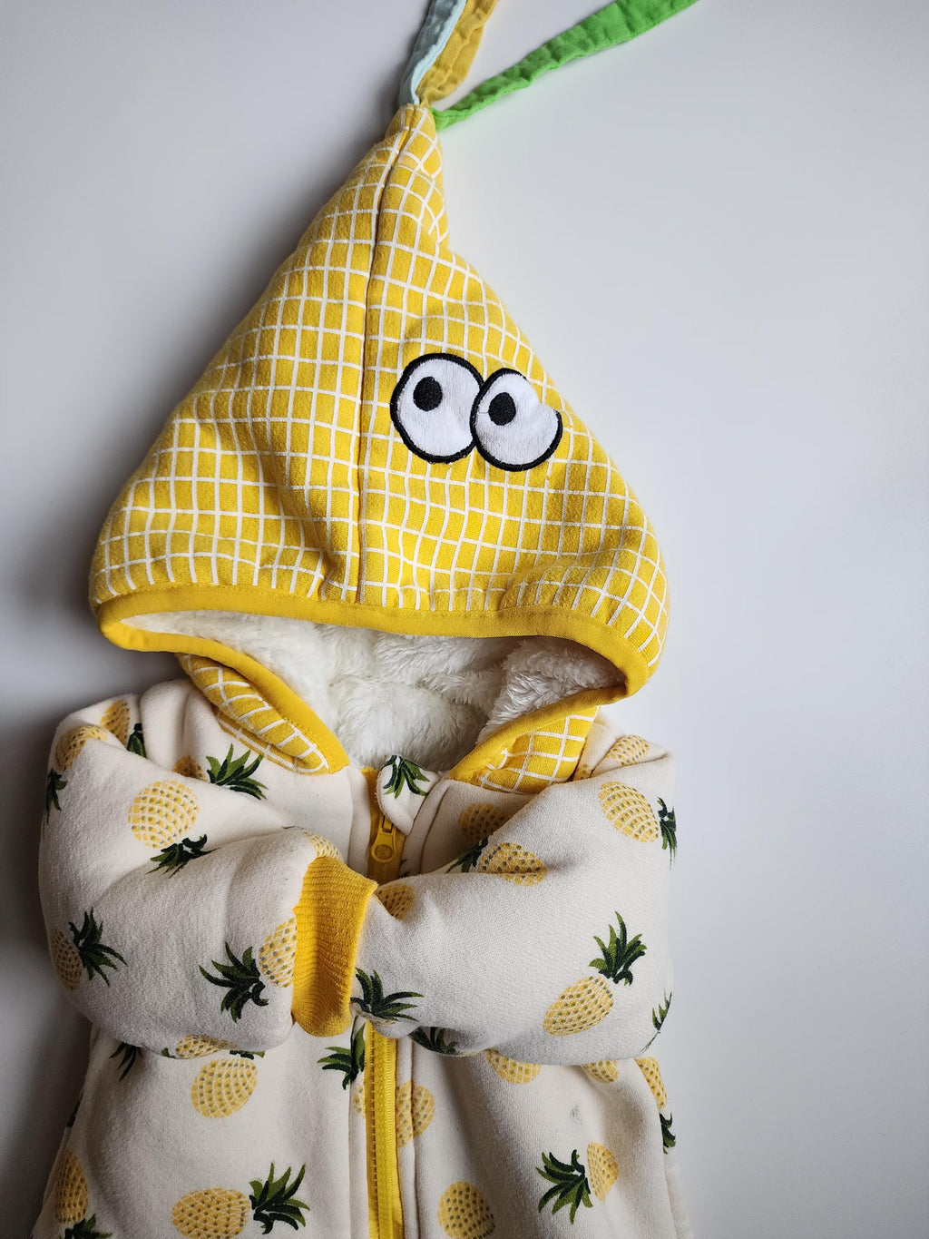 Combinaison polaire Ananas – Taille 66 (3 mois) – Très bon état