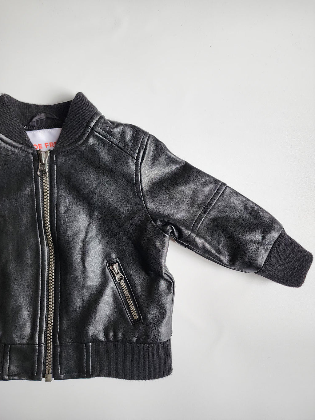 Veste en cuir Joe Fresh 3-6 mois – très bon état