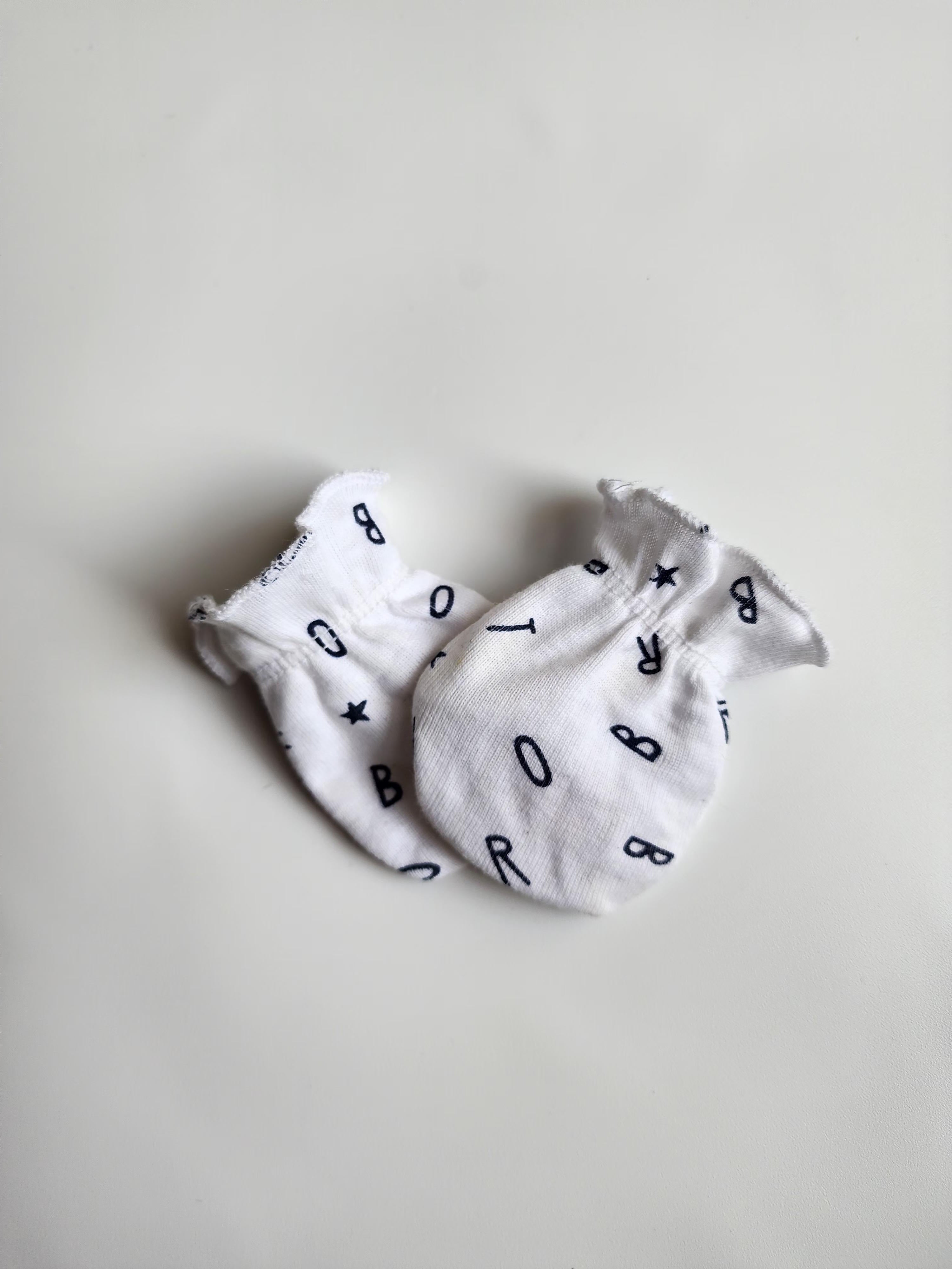 Petit Lem - Gants bébé 100% coton - Taille unique - Très bon état