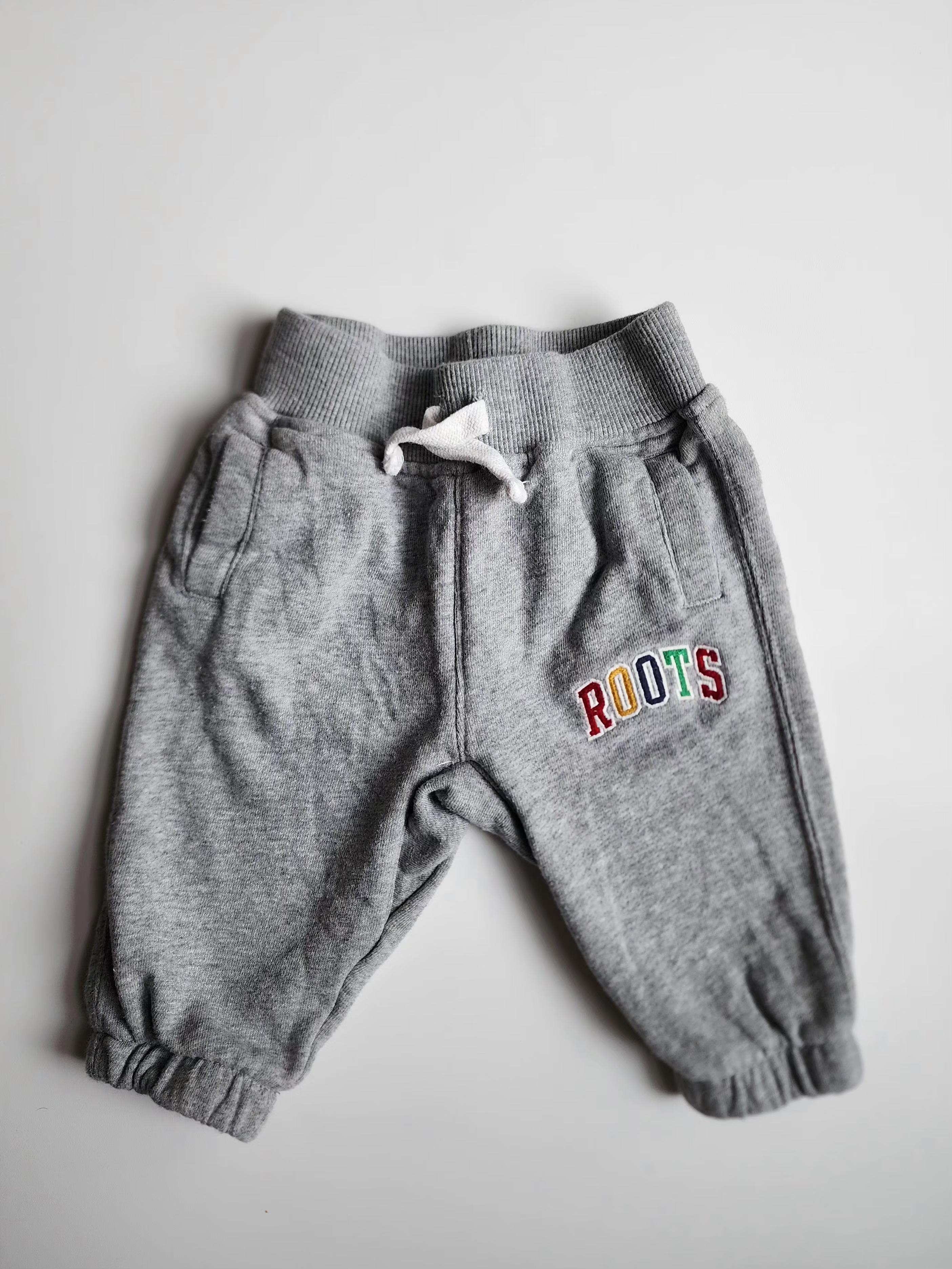 Pantalon Roots – 3‑6 mois – Bon état