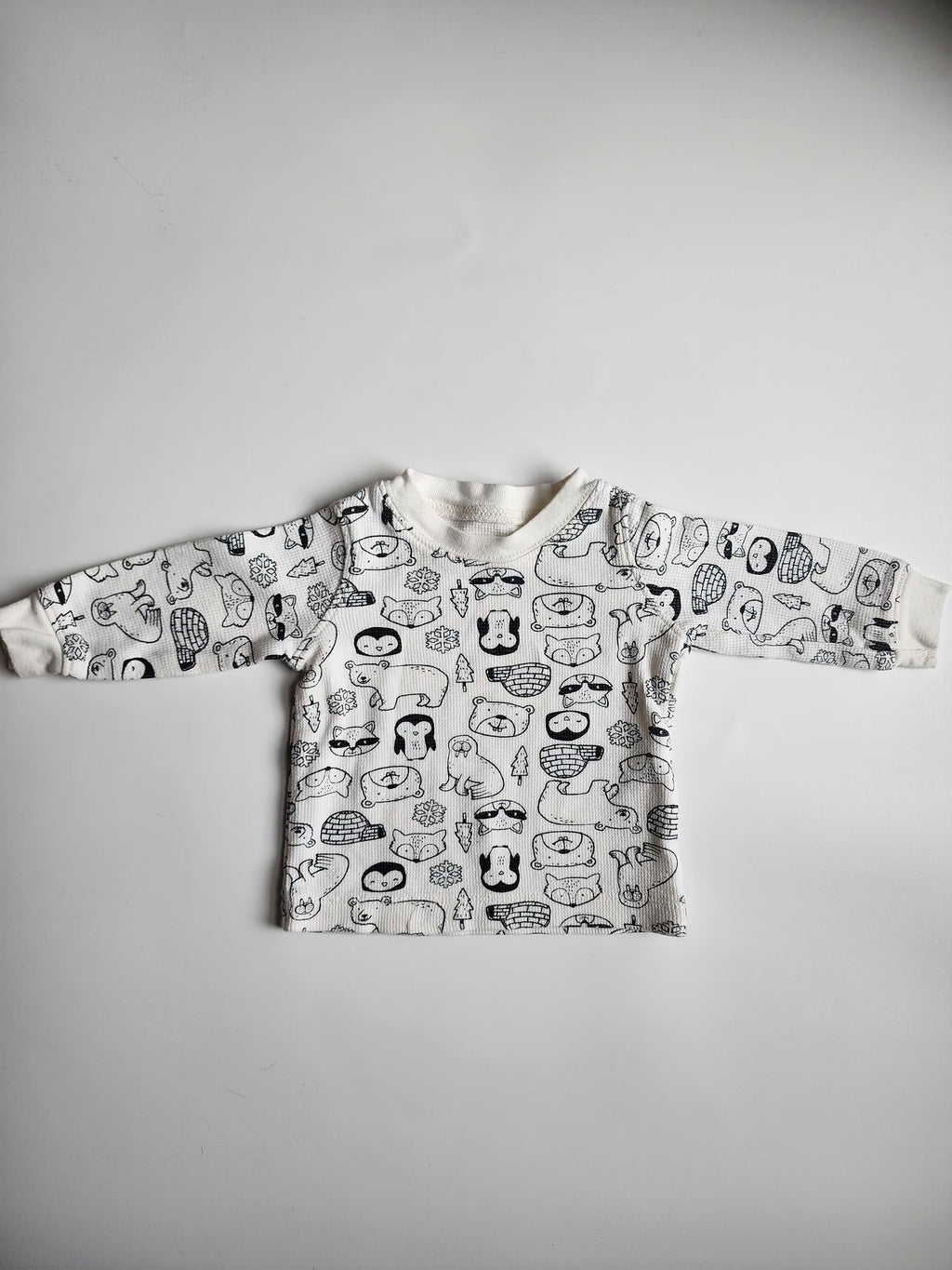 Pull Carter's – 3 mois – très bon état