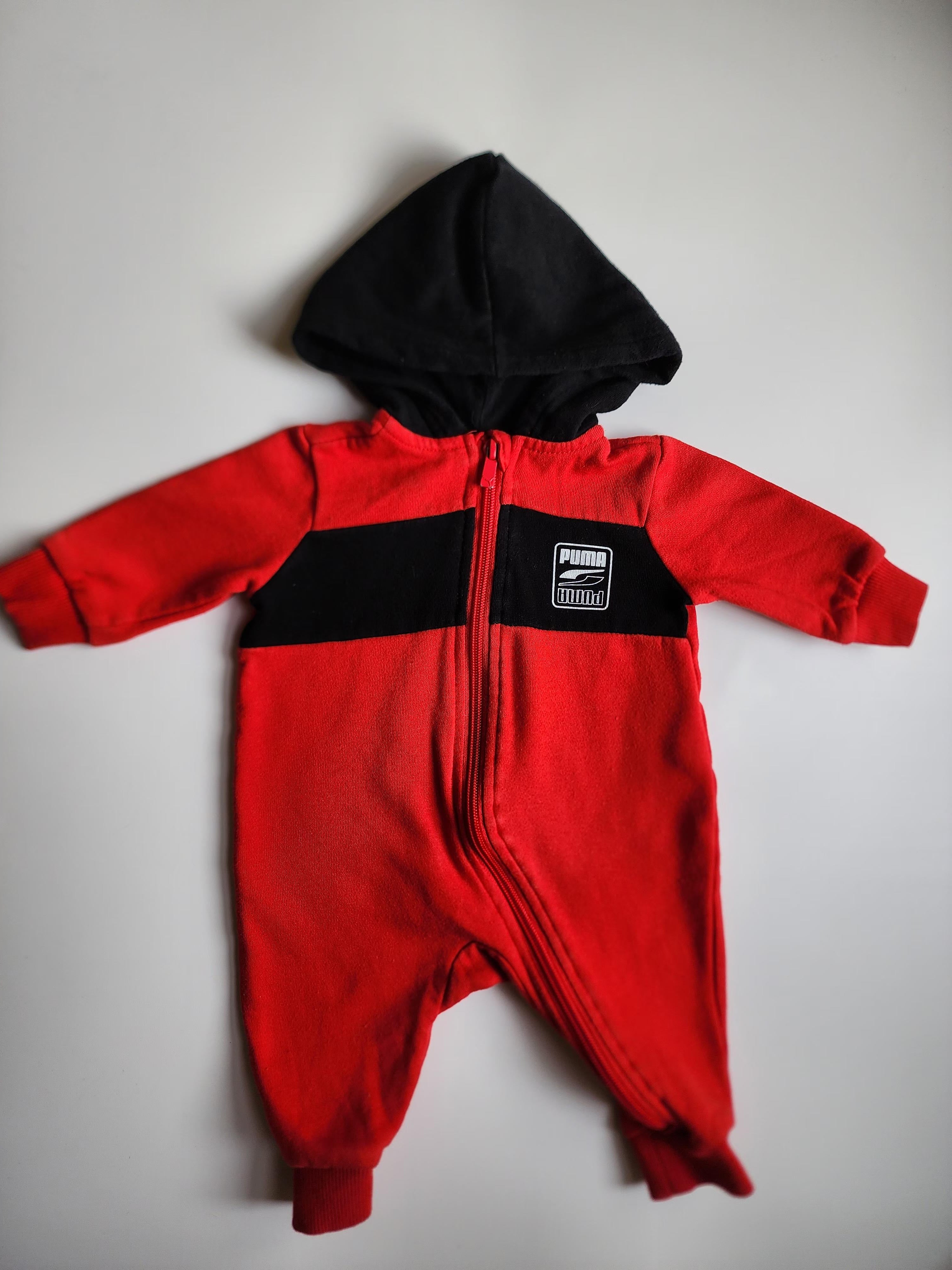 Combinaison Puma  – 0 à 3 mois – Très bon état