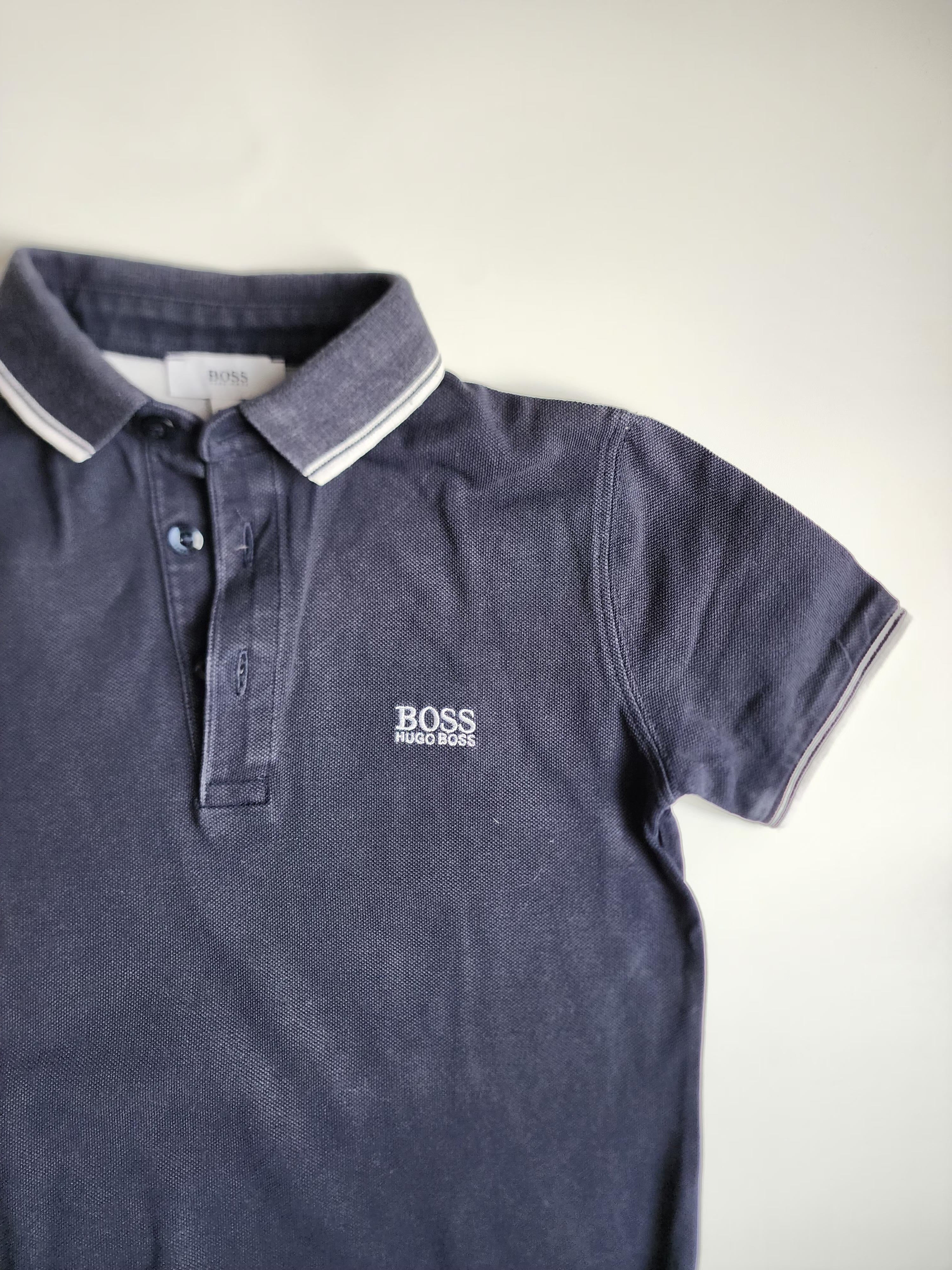 Polo Boss Hugo Boss – 6 ans – Bon état *voir description