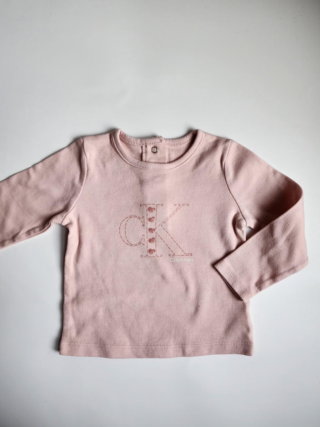 Pull Calvin Klein – 18 mois – Très bon état