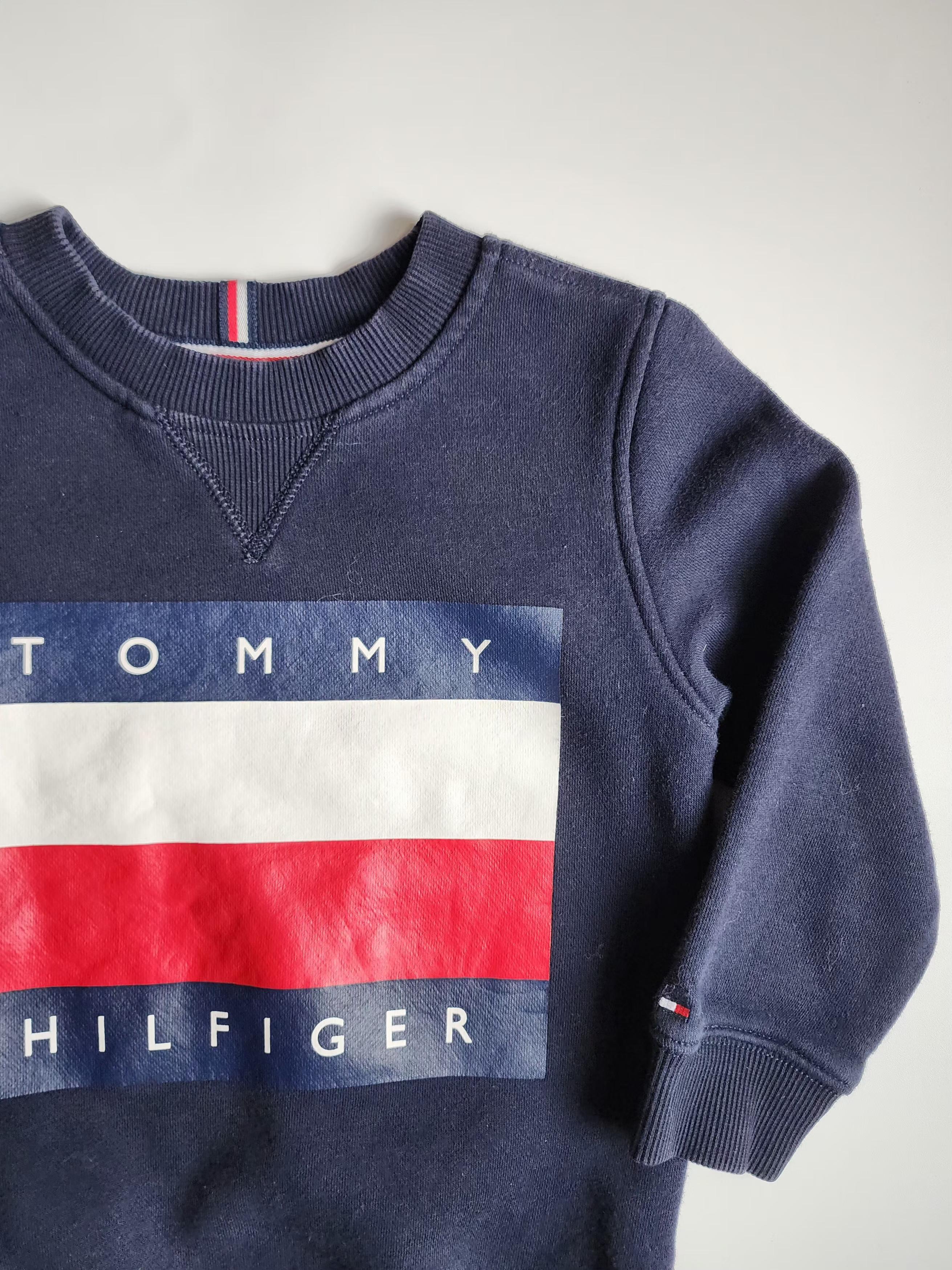 Pull Tommy Hilfiger – 4-5 ans – Très bon état