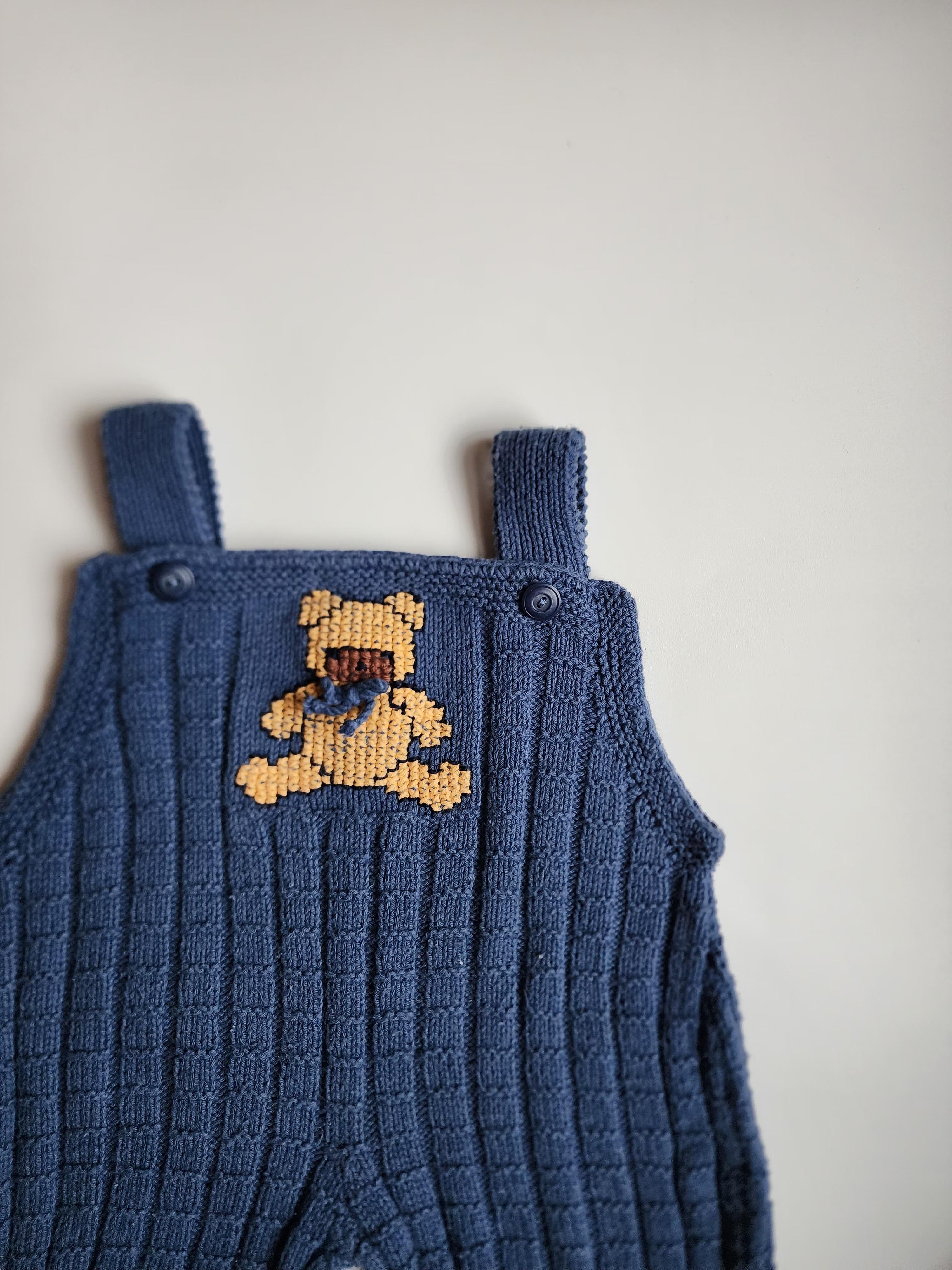 Salopette tricot fait main – 4-6 mois – Très bon état