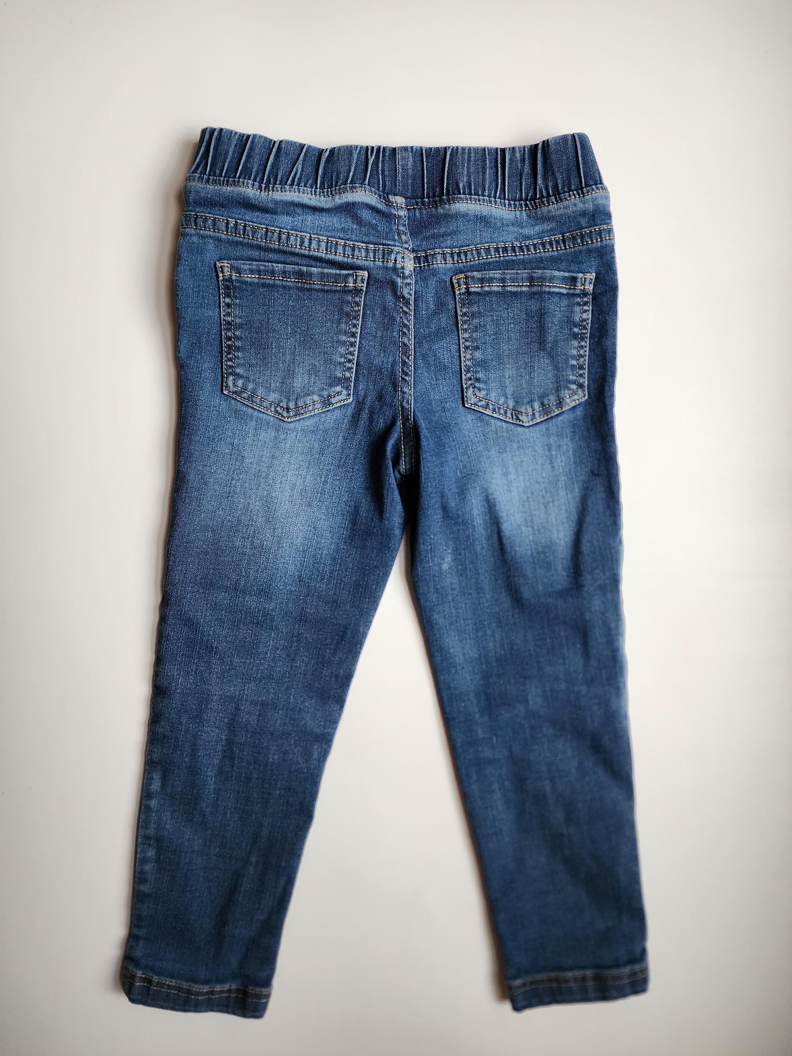 Jean George – 4 ans – Très bon état