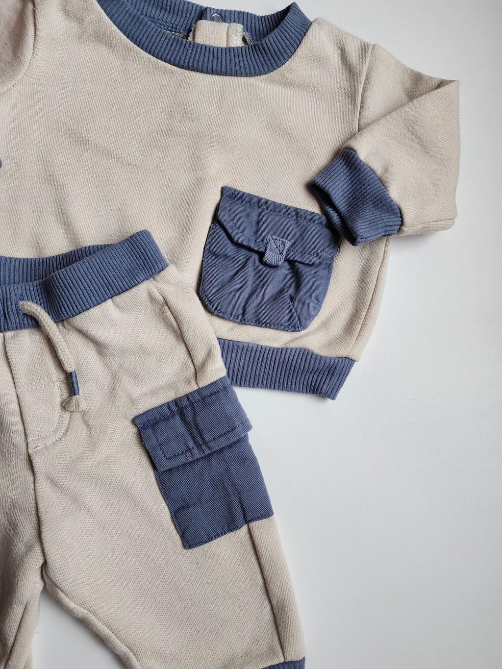 Ensemble 2 pièces – 0-3 mois – très bon état