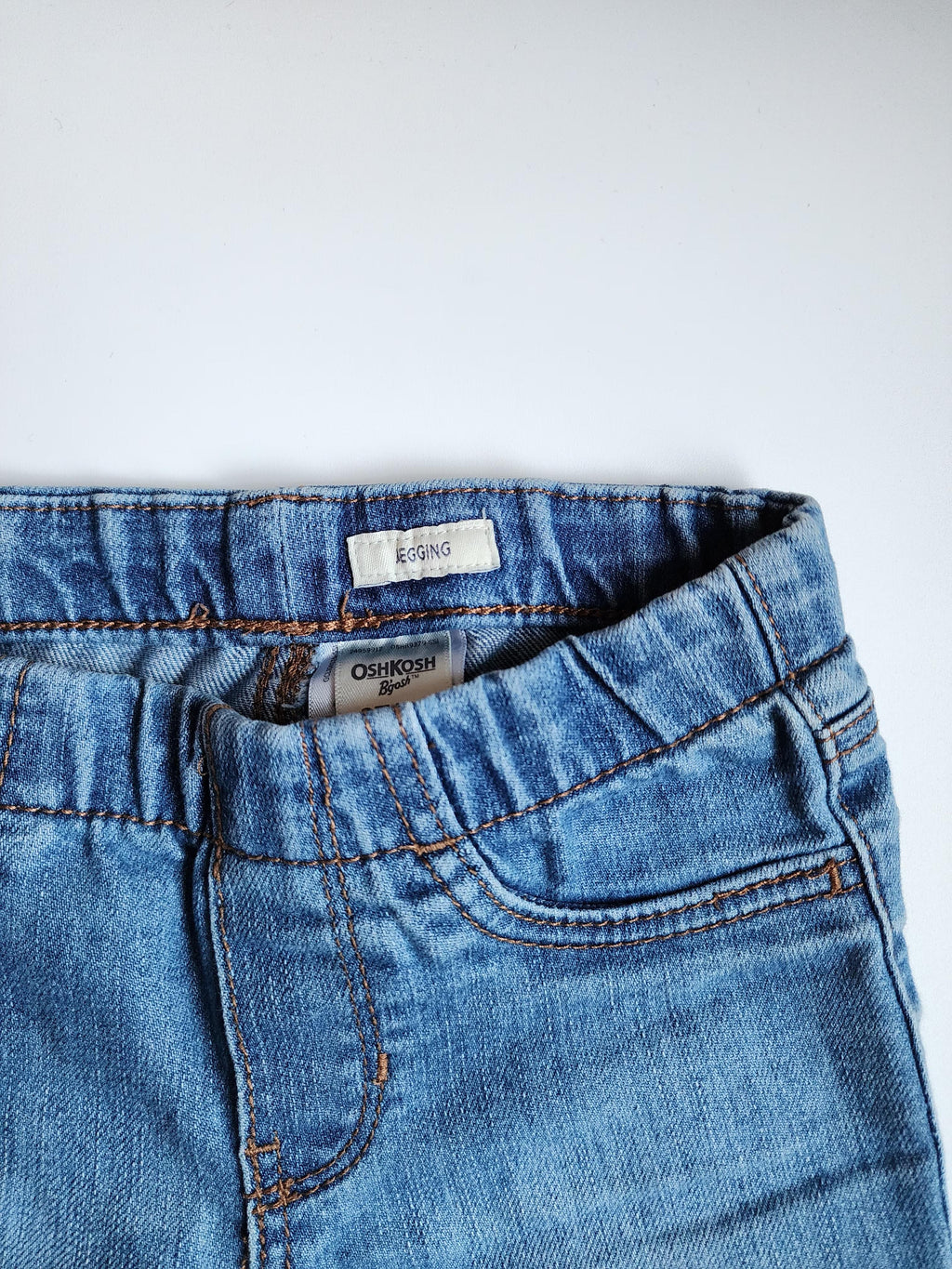 Jegging Oshkosh – 3 ans – Très bon état