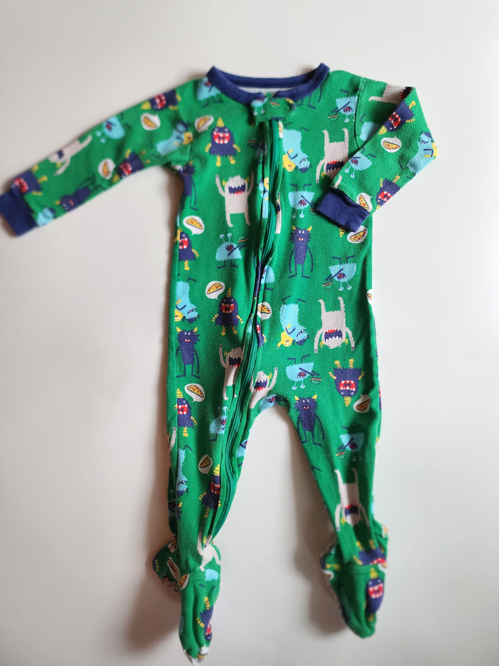 Pyjama Carter's  – 12 mois – Très bon état