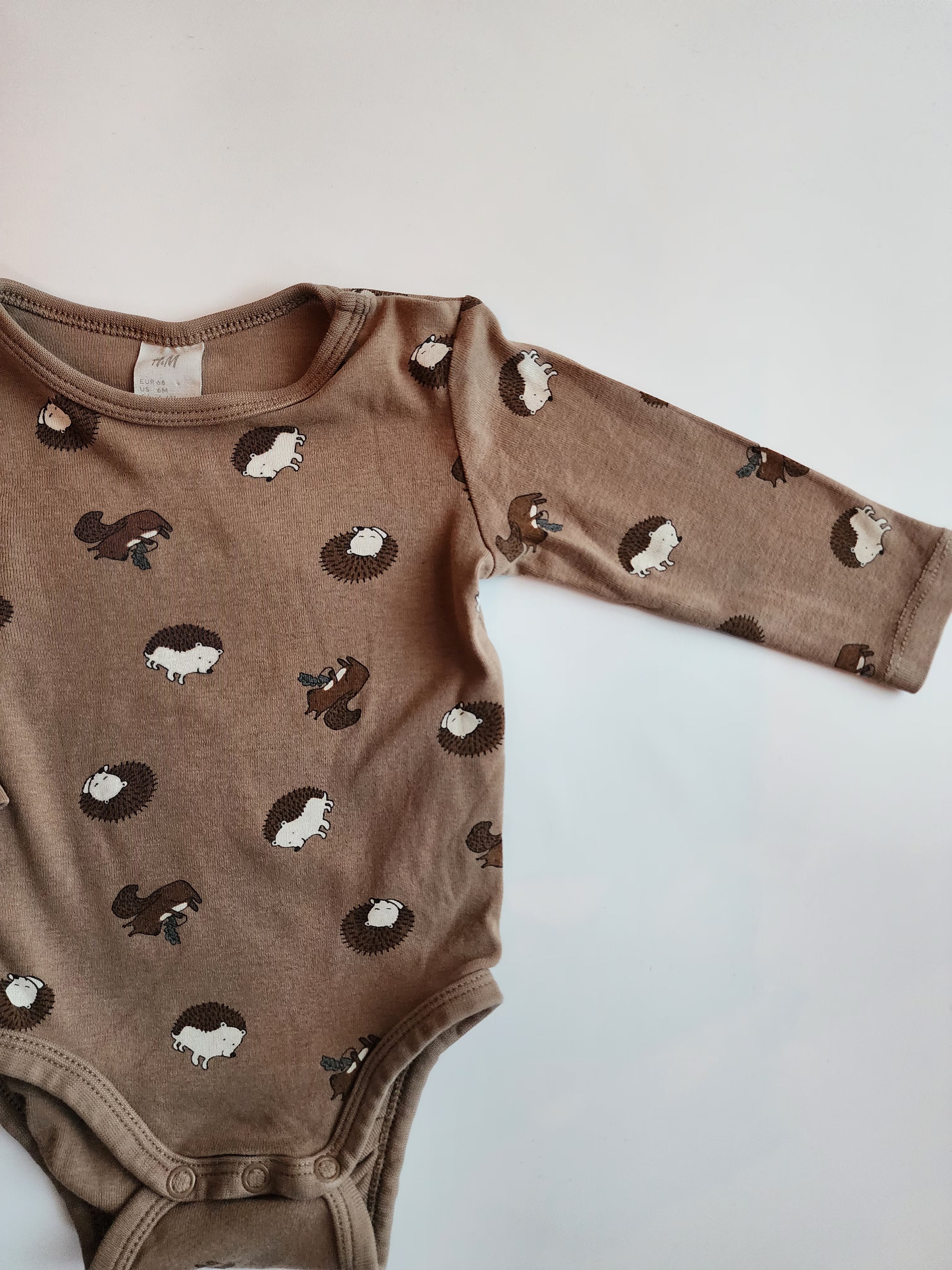 Body manches longues H&M – 4-6 mois – Très bon état