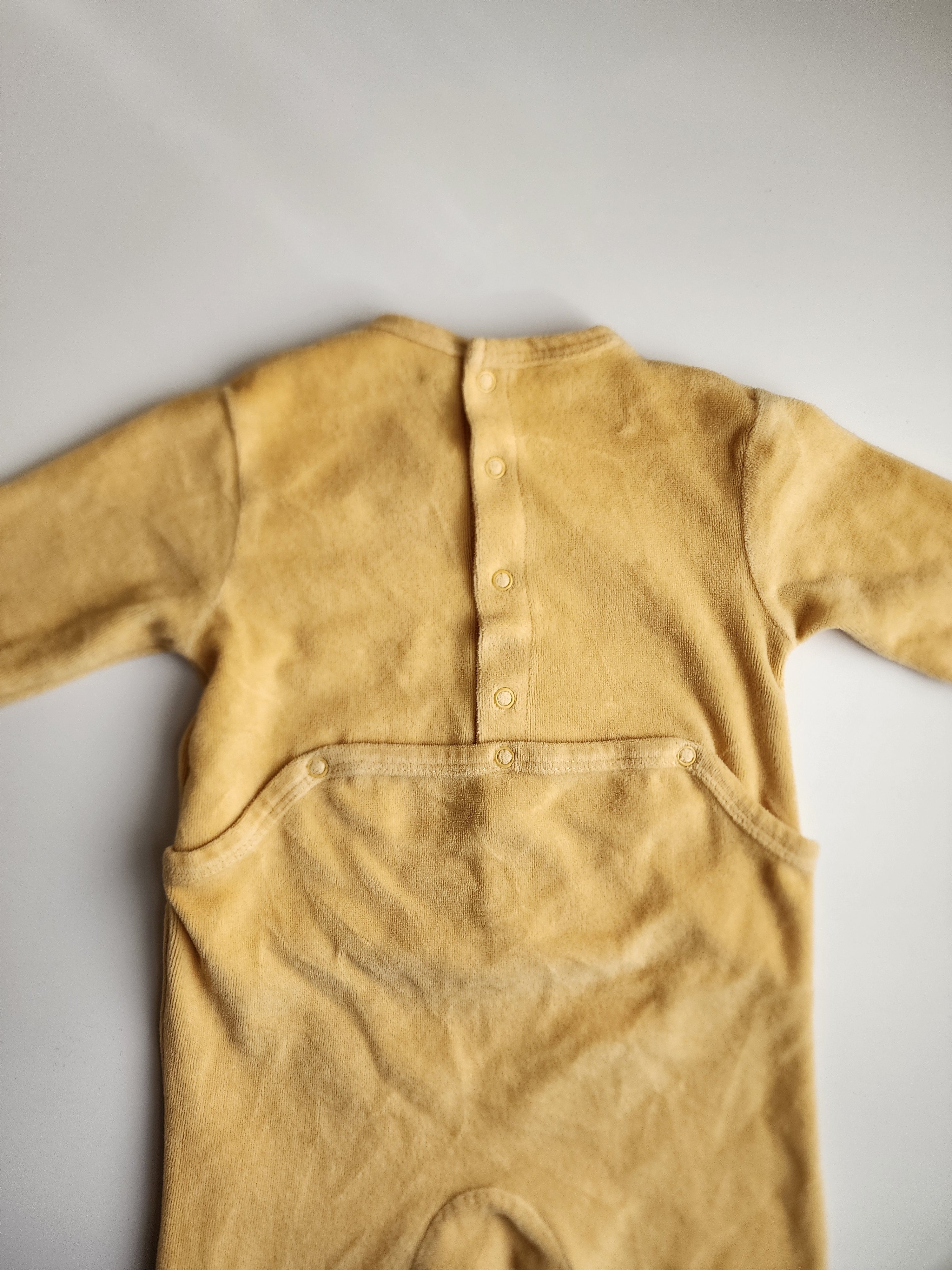 Pyjama Kiabi polaire – 12 mois (taille petit) – Très bon état