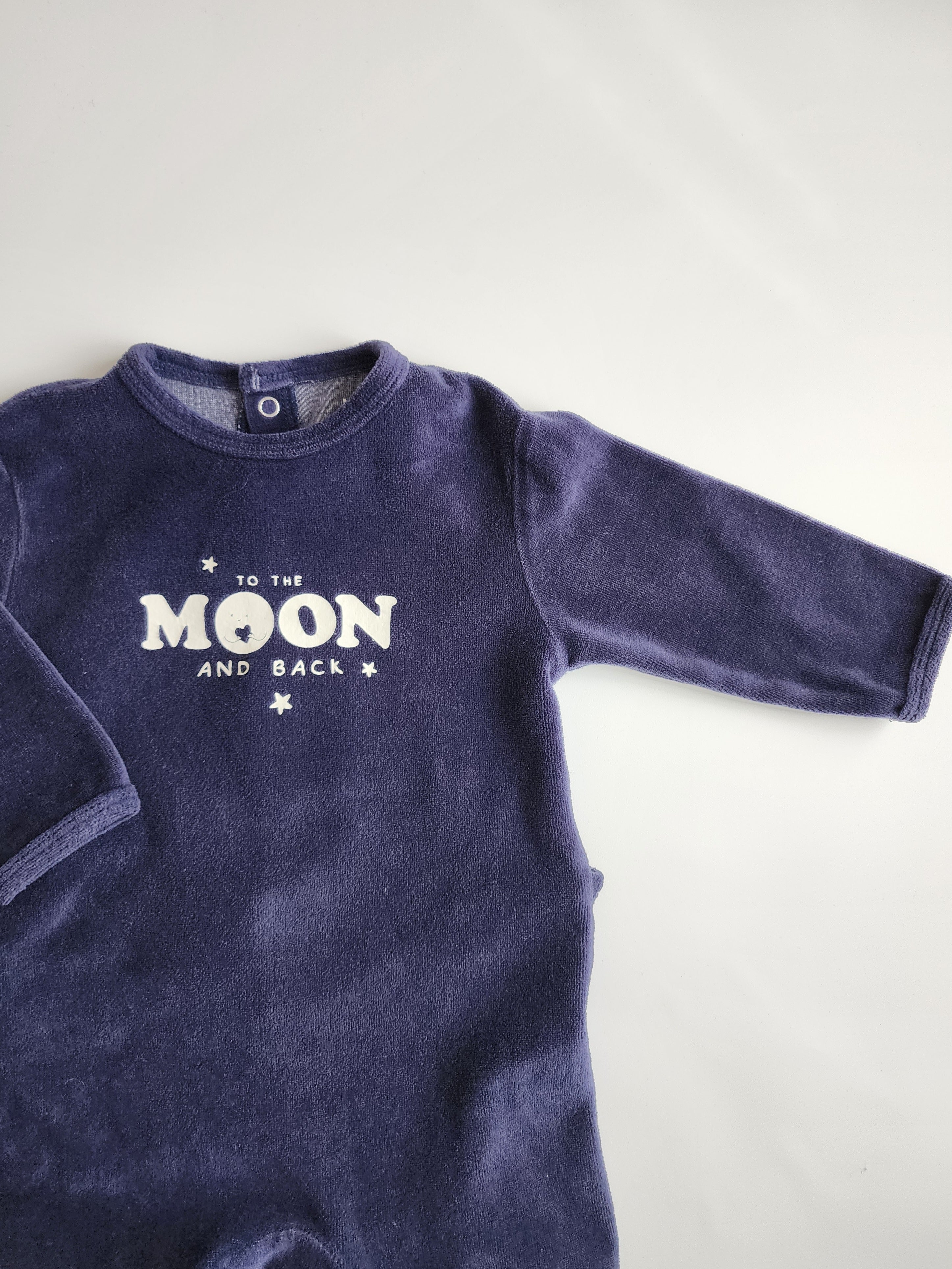 Pyjama Kiabi polaire – 12 mois (taille petit) – Très bon état