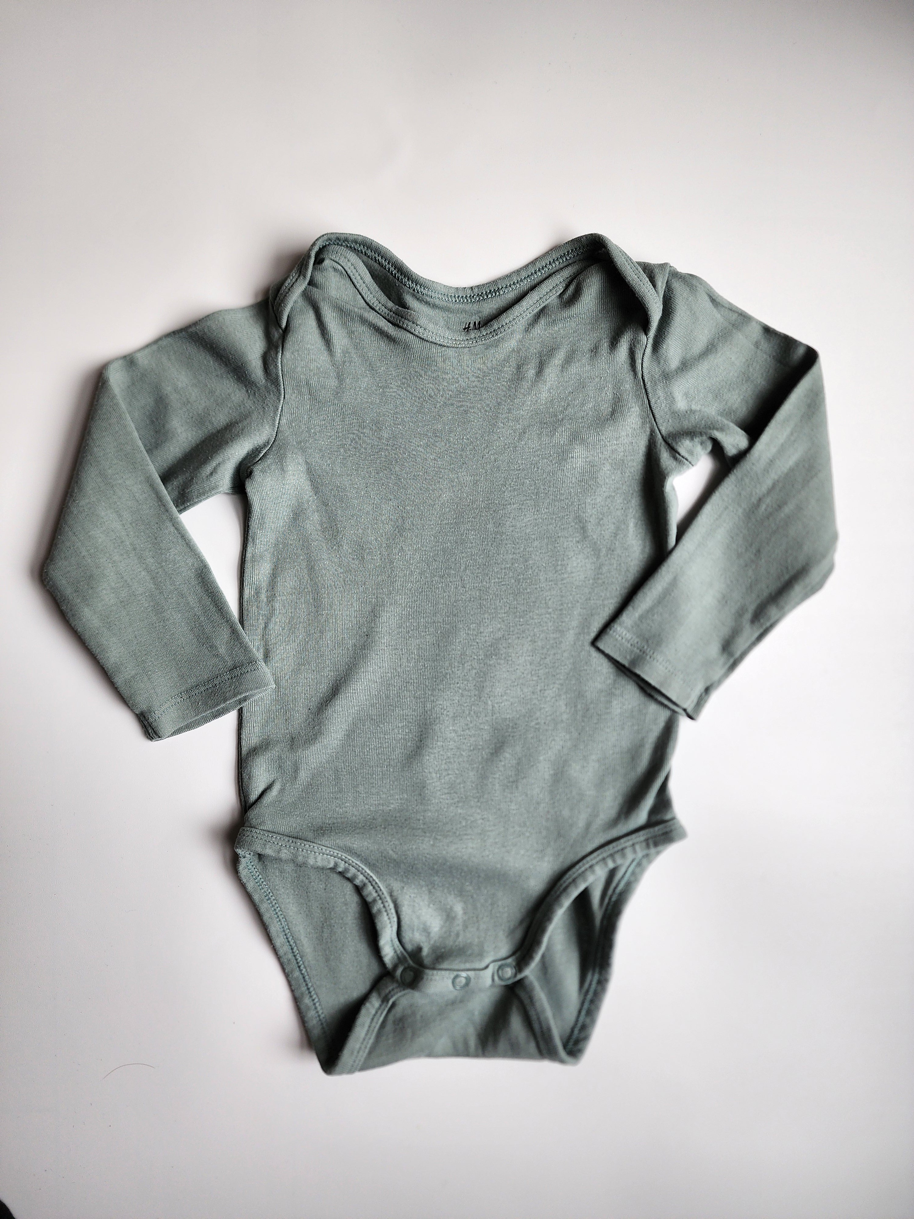 Body manches longues H&M – 12 mois – Très bon état