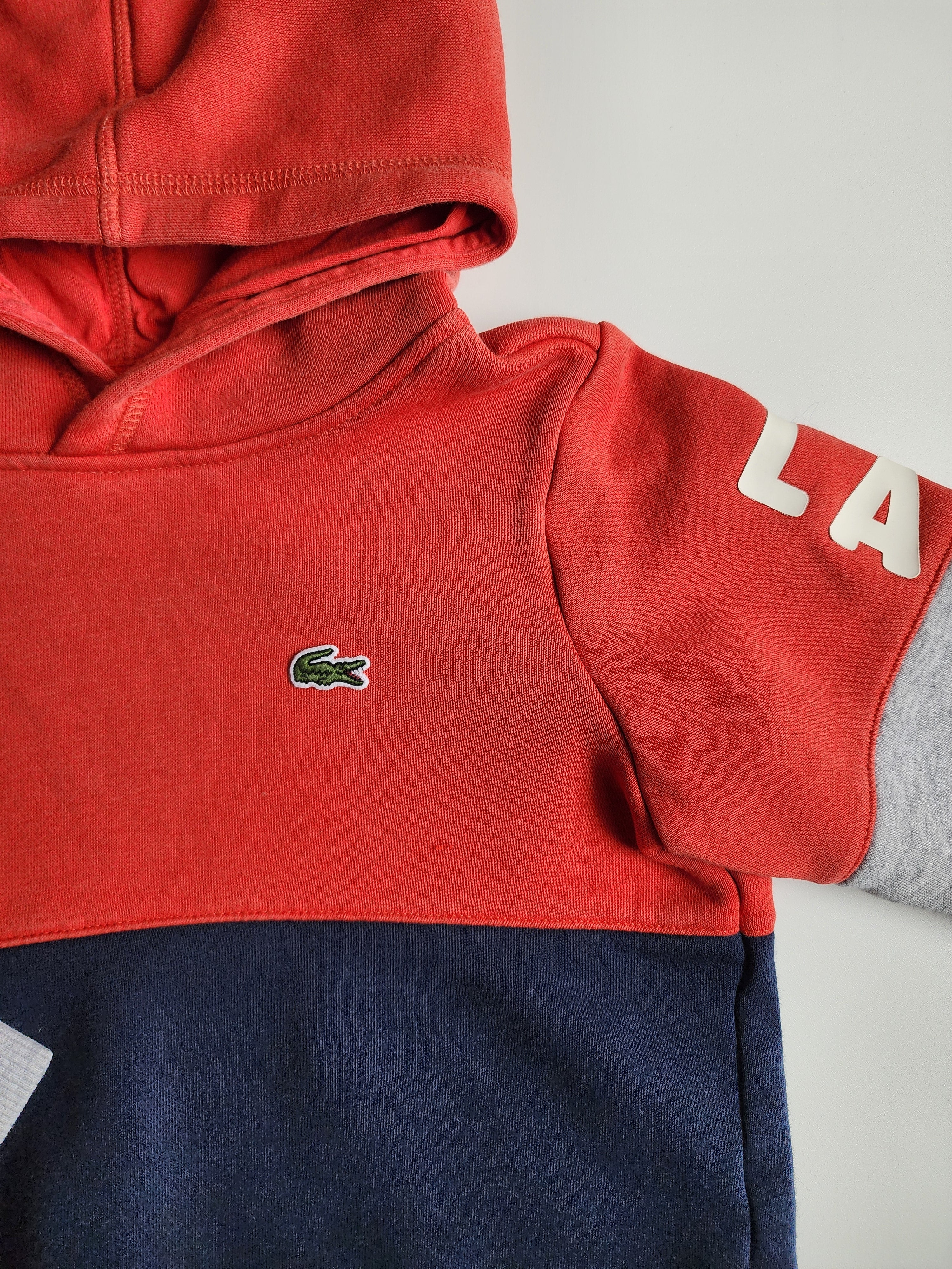 Sweat à capuche Lacoste – 4 ans – Très bon état